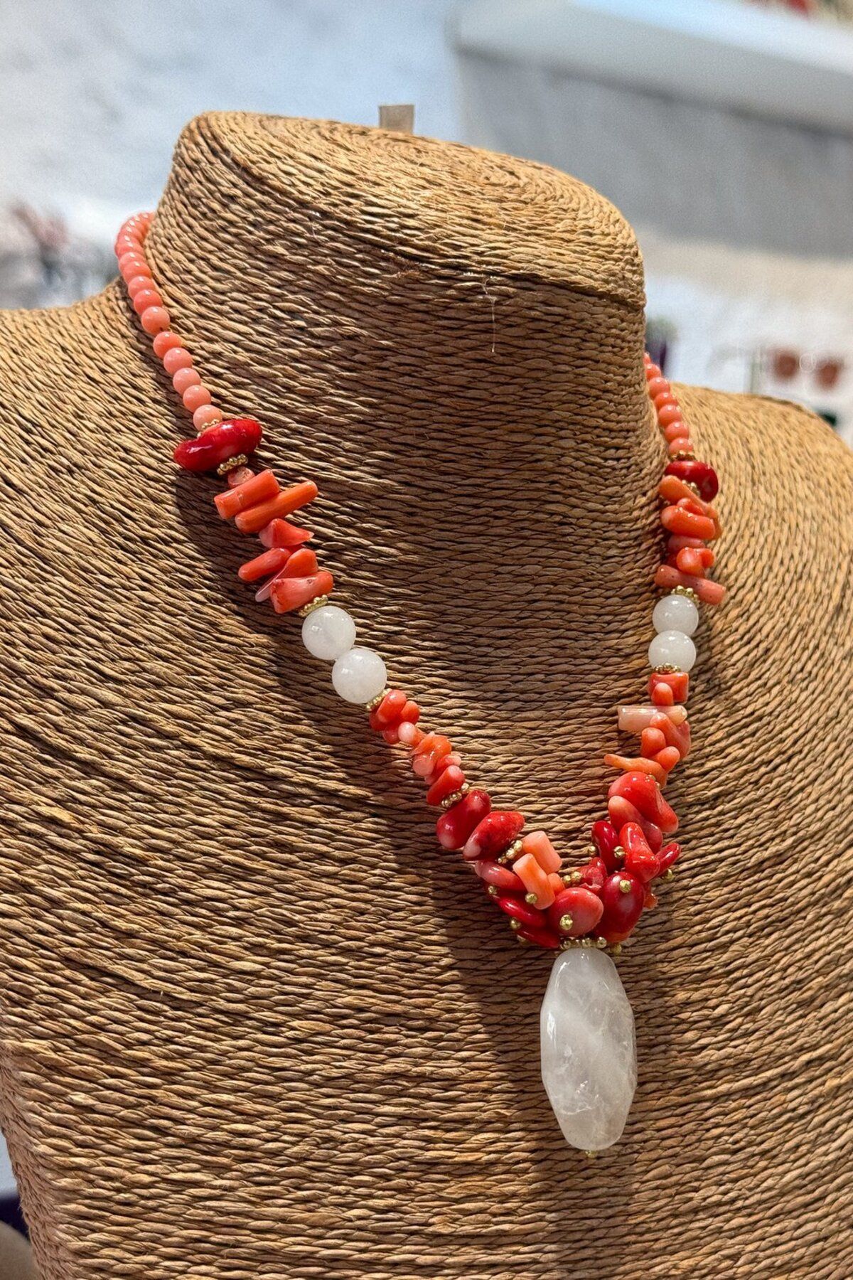 Chic Latife-Coral Natural Stone Necklace 4