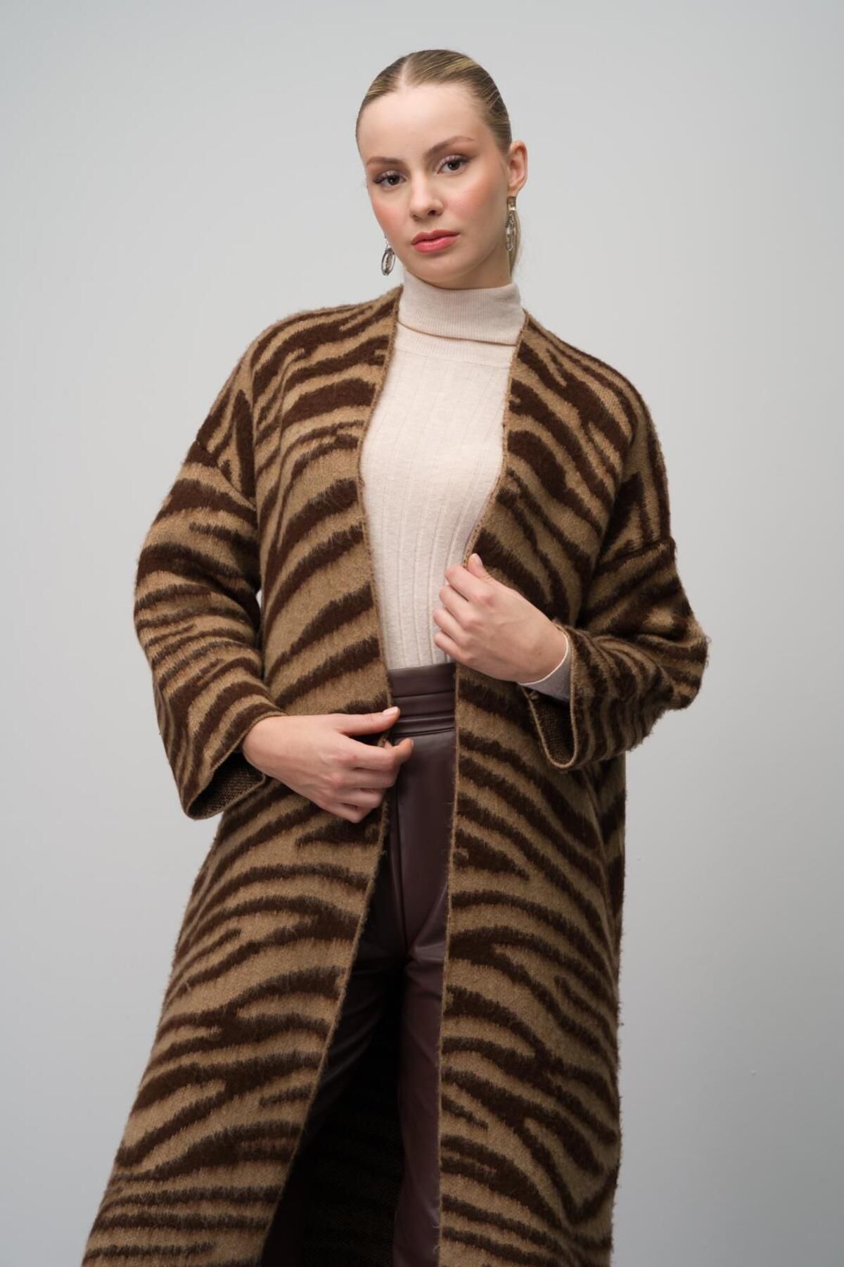 Olcay-Coffee Color Zebra Print Loose Knitwear Long Cardigan - 8247 2