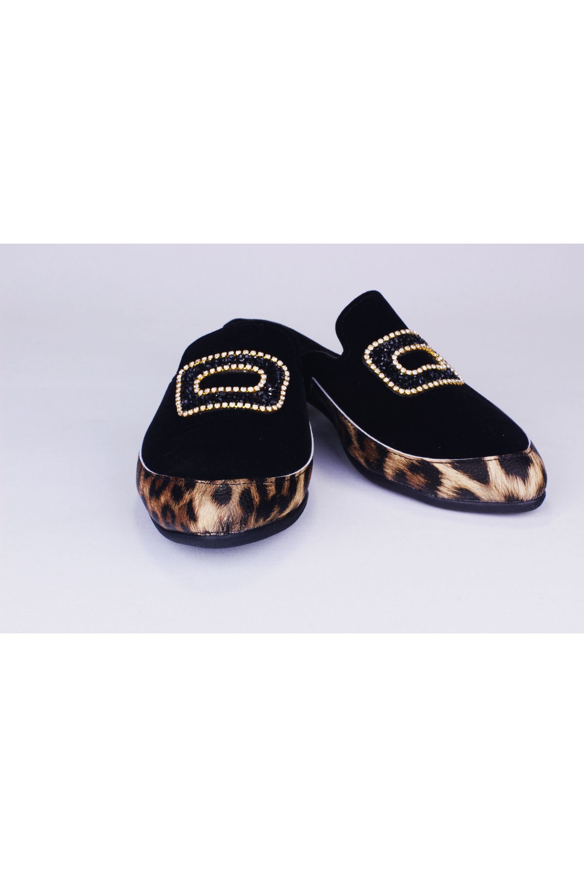 sengahenk-Gold Leopard Detailed Velvet Slippers with Oval Stones 2