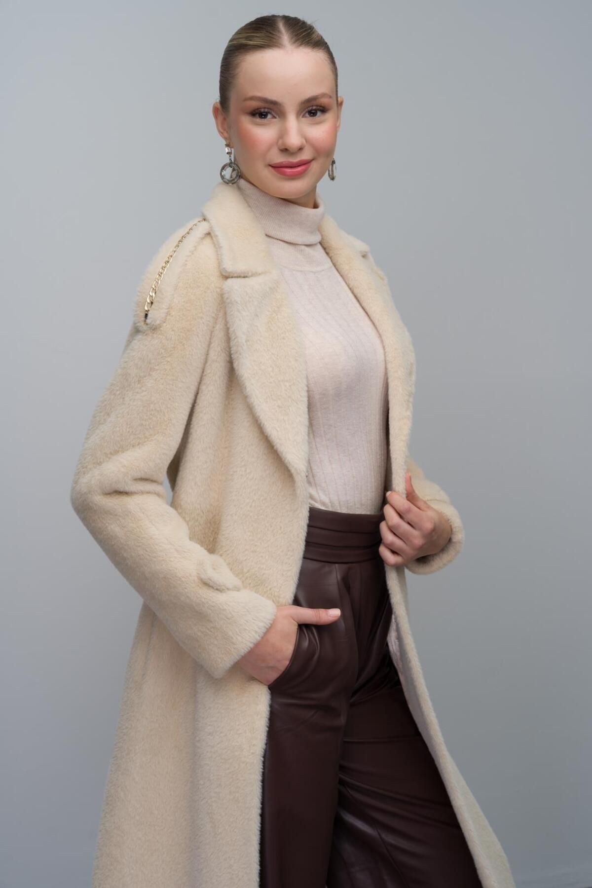 Olcay-Бежово палто Angora Look 3074 - Аксесоари с щракване и верижка 7