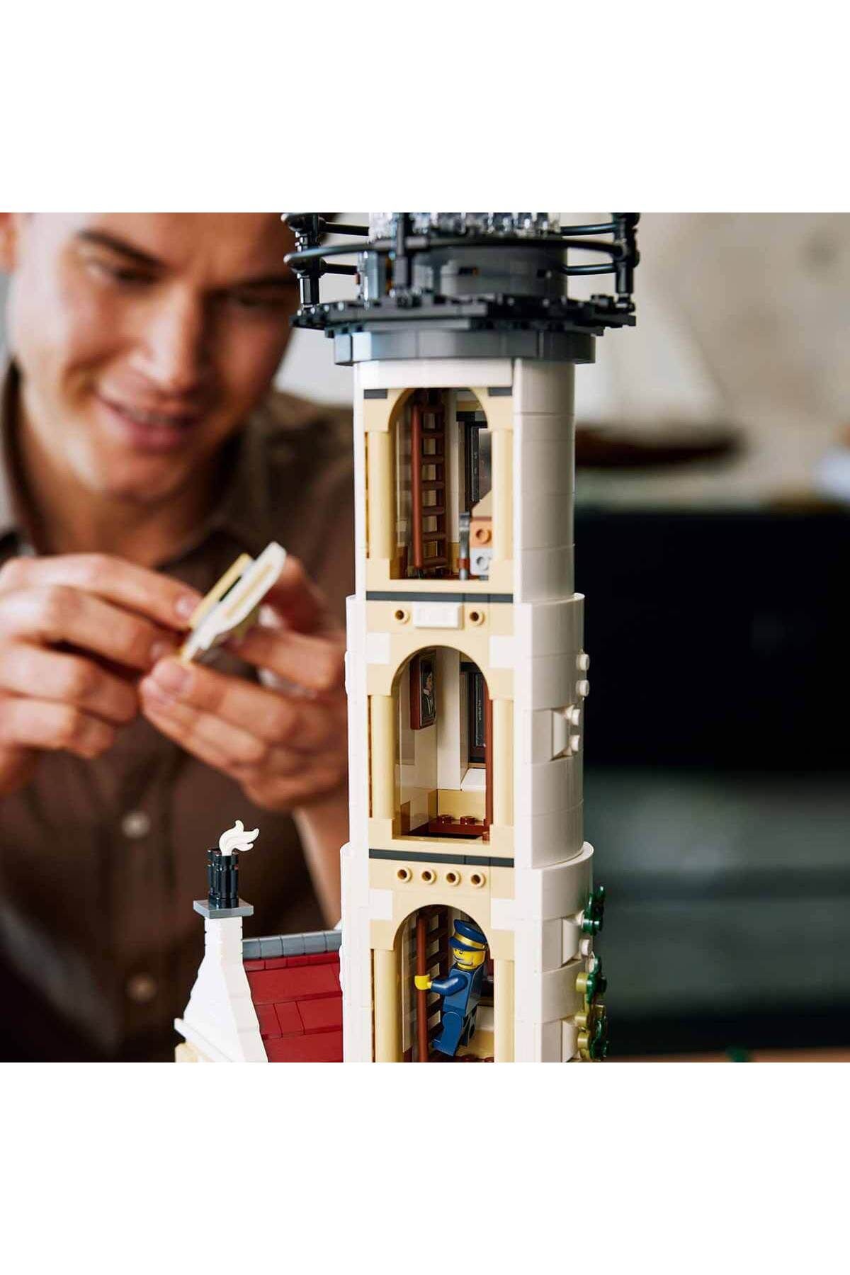 LEGO-Ideas Motorised Lighthouse 21335 - Display Model Building to Build for Adults 8