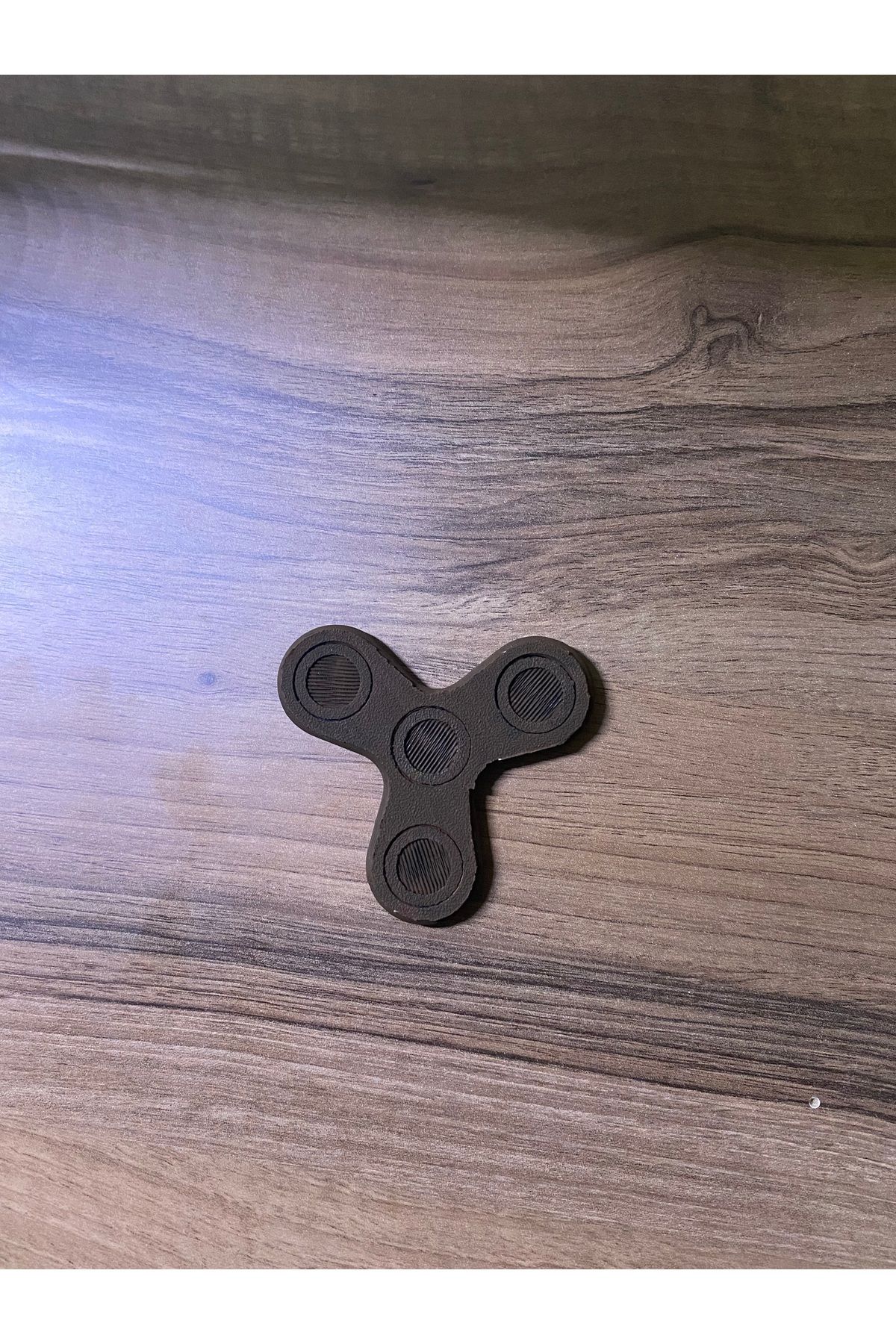 3D-Brown Bearingless Stress Cark Toy - Rotatable 2