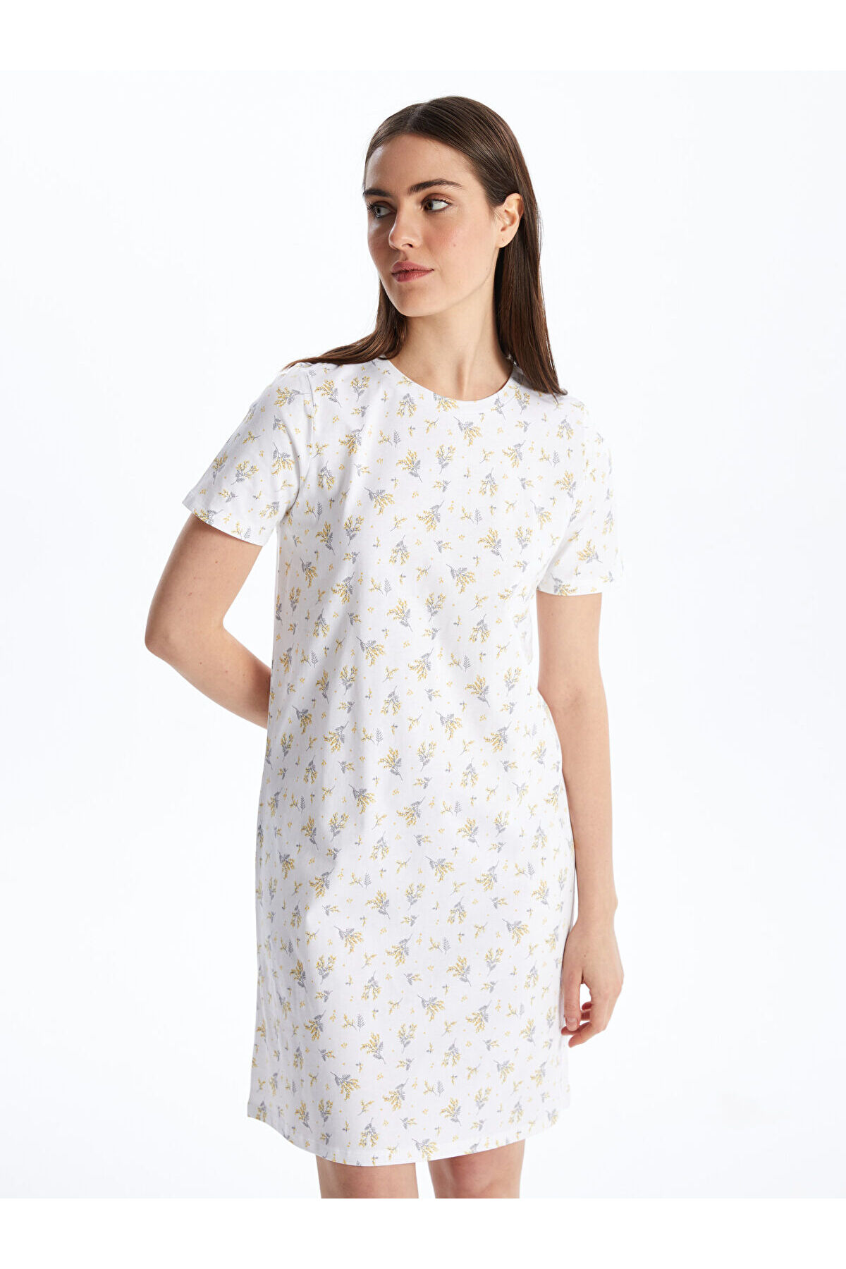 LC Waikiki Lcwk Bisiklet Yaka Baskılı Kısa Kollu Kadın Gecelik