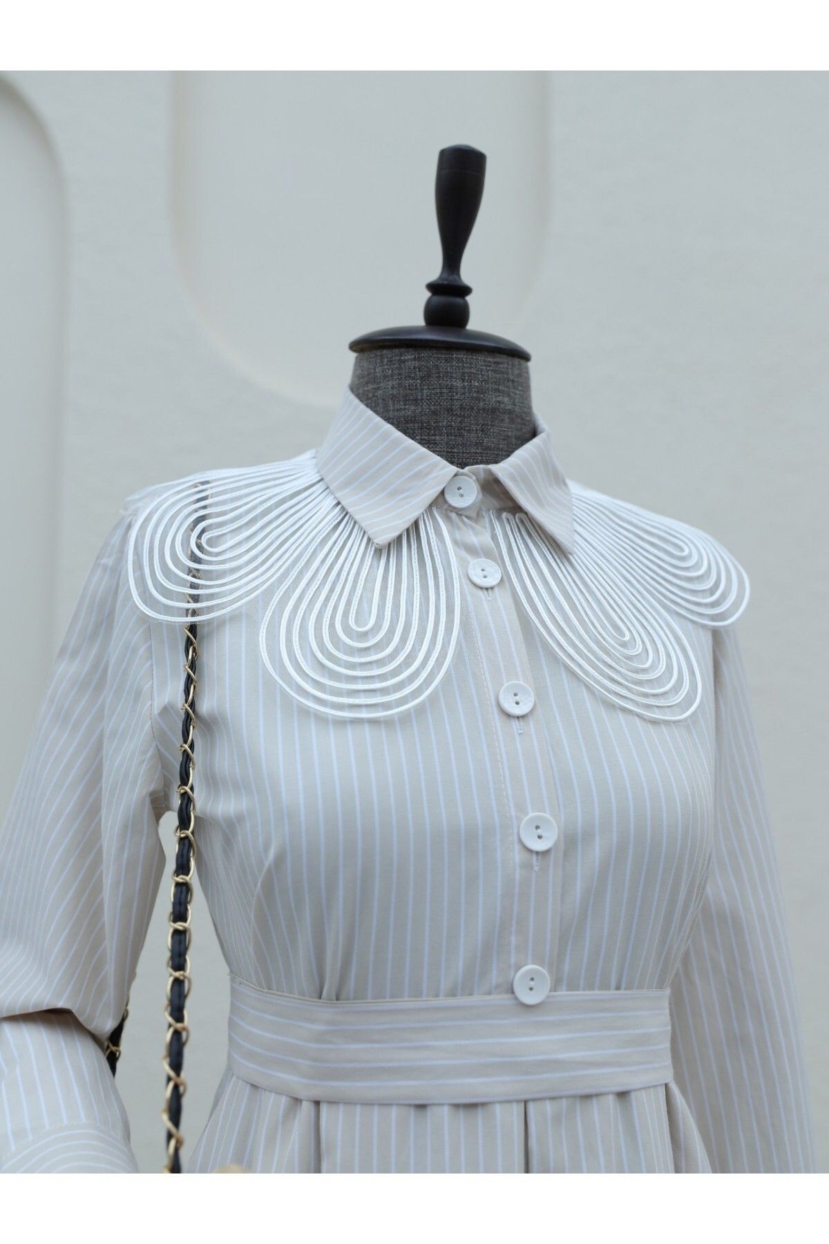 Modamorfo-Belted Organza Striped Shirt Collar Dress 4