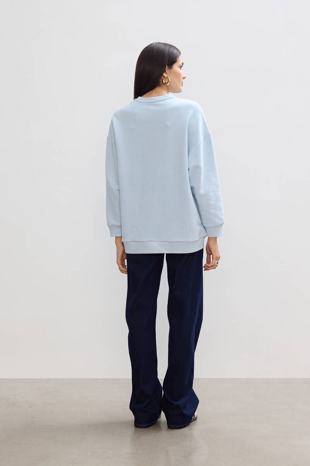 BE BLUE-Chapter One Sweatshirt 5