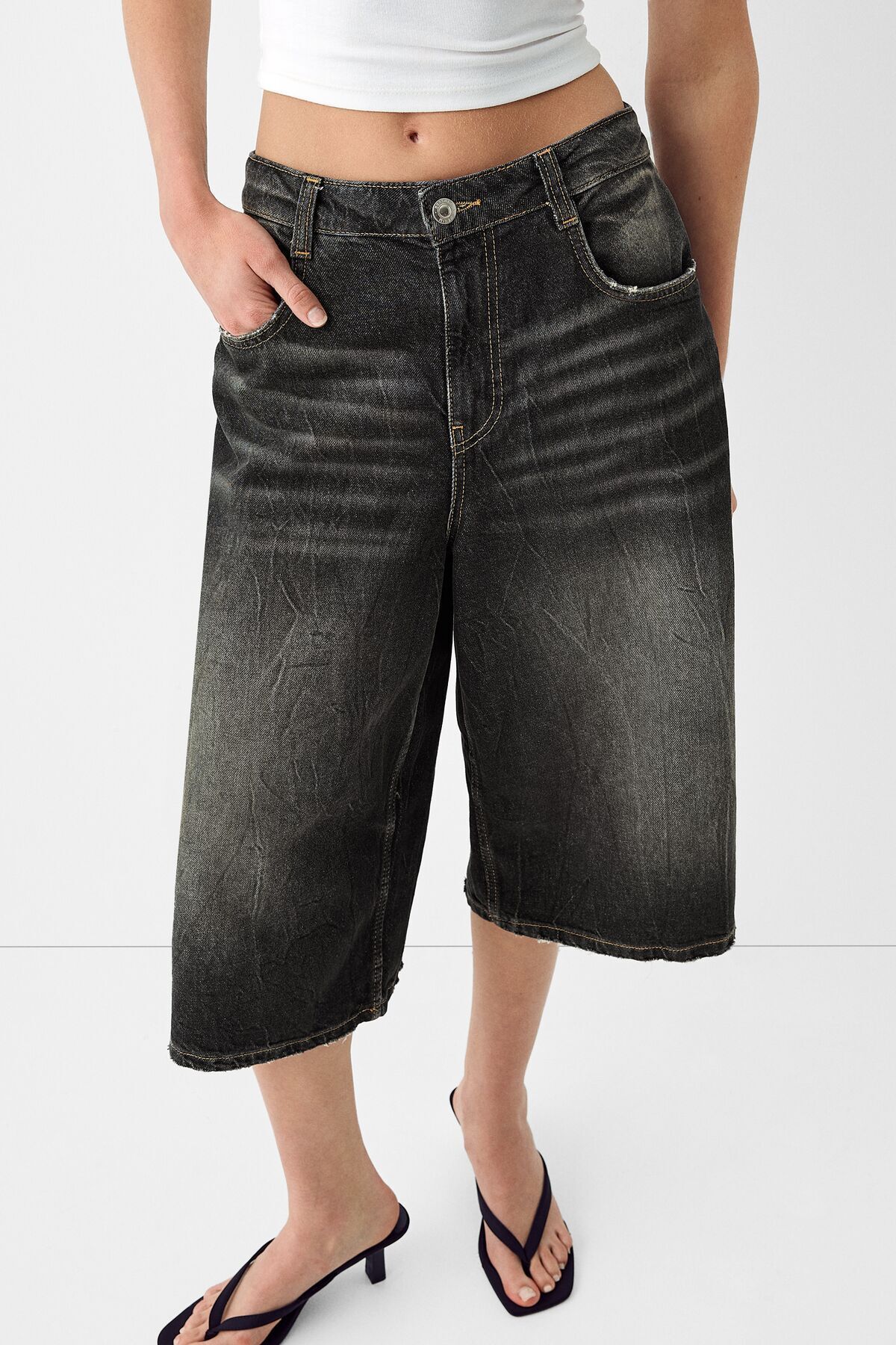 Bershka-Baggy denim Bermuda shorts 5