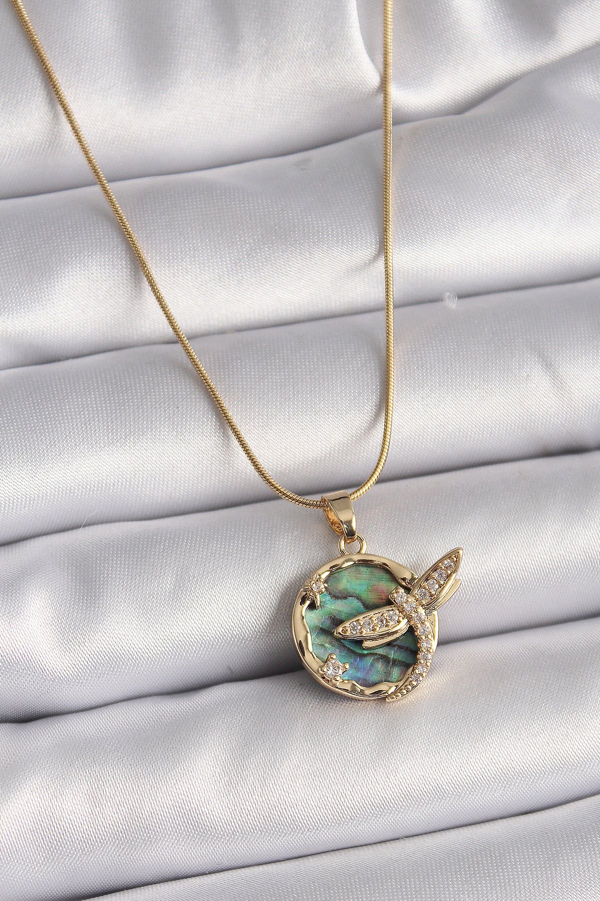 MMB Boutique 316L Çelik Gold Renk Zincir Zirkon Taşlı Yusufçuk Model Kadın Kolye