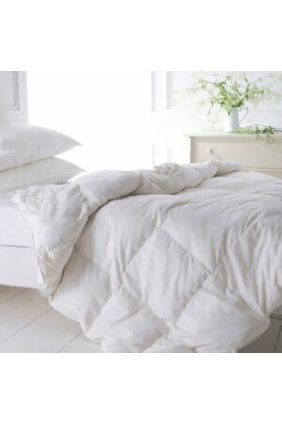 Orange Bed & Bath-حشوة لحاف بديلة مزدوجة الحجم ناعمة للغاية | أبيض 1