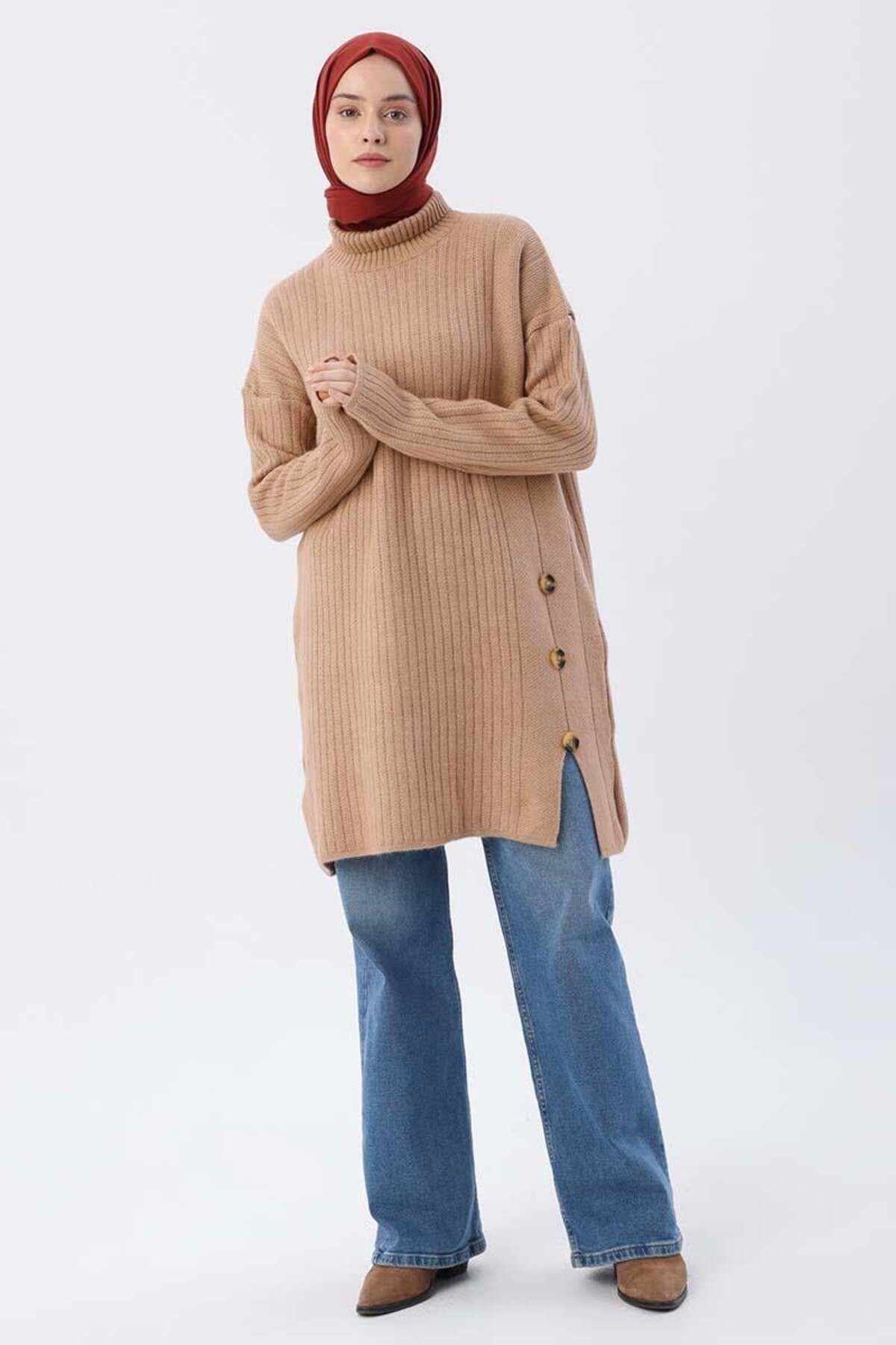 ALLDAY-Biscuit-Half Turtleneck Knitwear Tunic 1