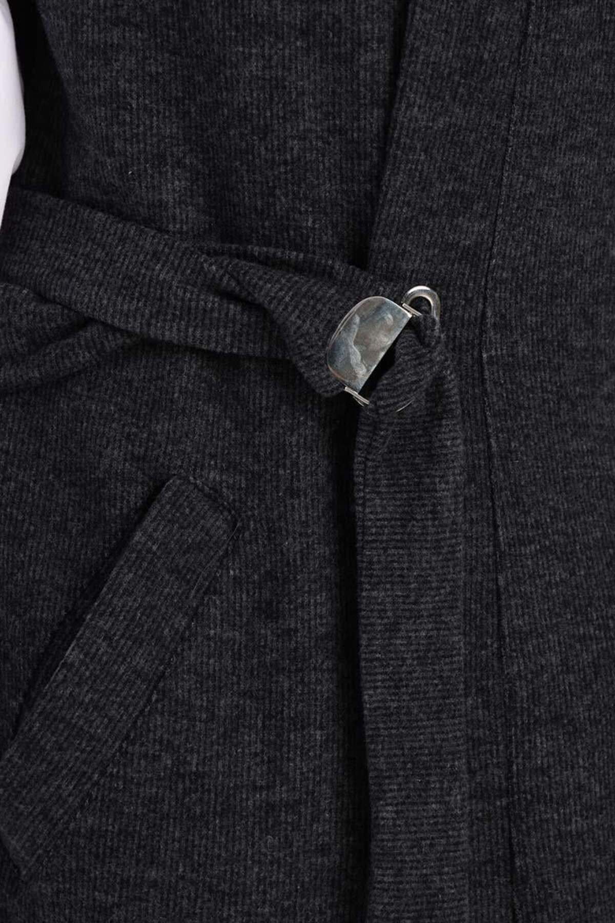 ALLDAY-Anthracite-Belt Metal Buckle Long Vest with Pockets 5