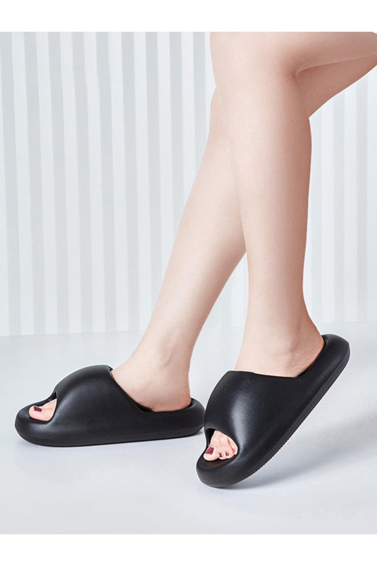 Sneak-a-Peek By Styli-Thick Comfort Slides 3