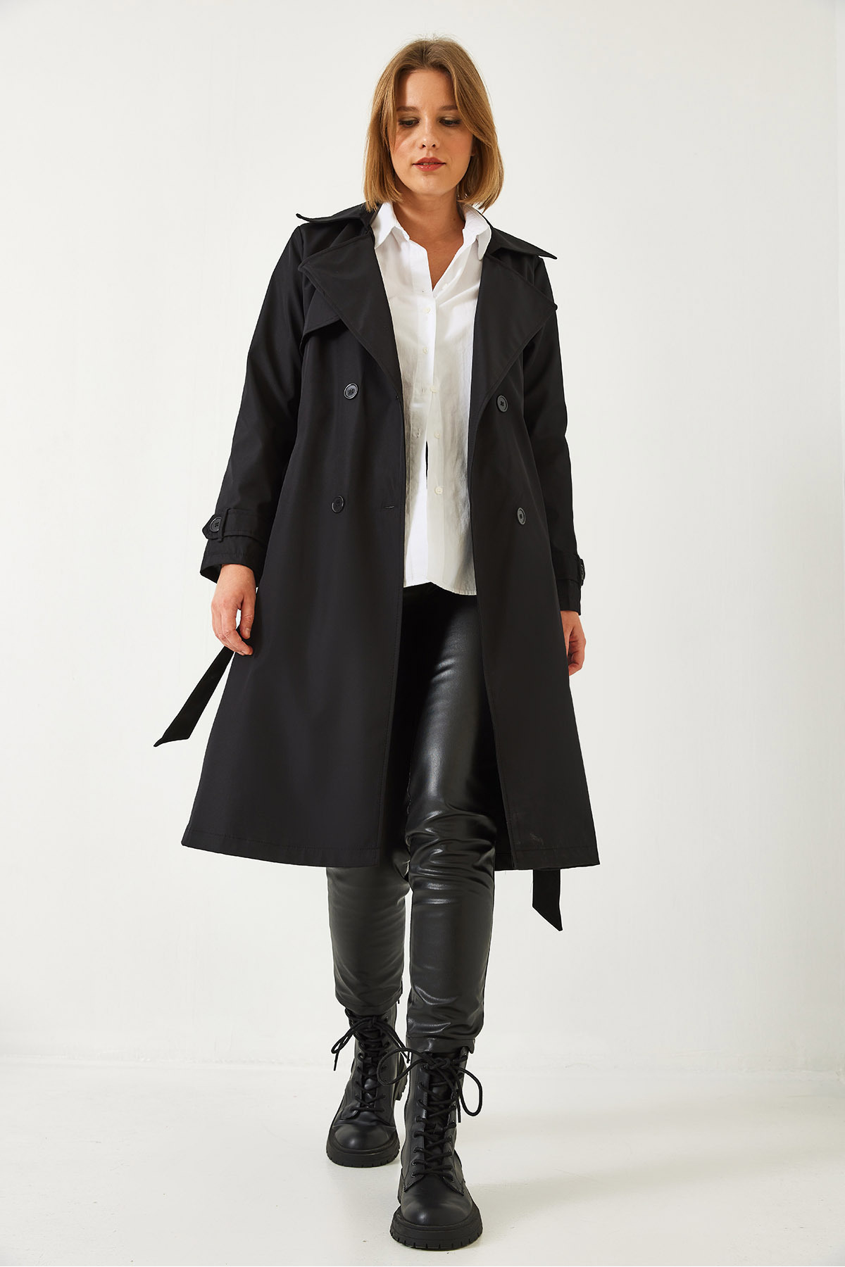 Bianco Lucci-Women's Double Breasted Neckline Belted Trench Coat with Pockets 5918 60261067 2