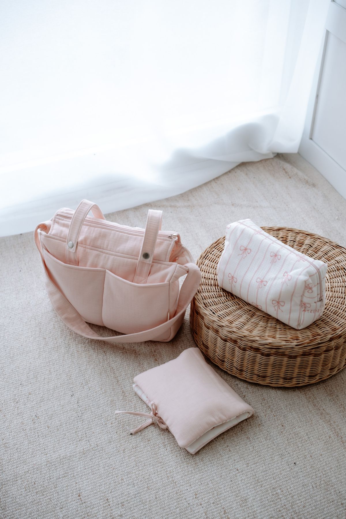 Atelier Babbi-Pink Ribbon Muslin Mother Bag 7