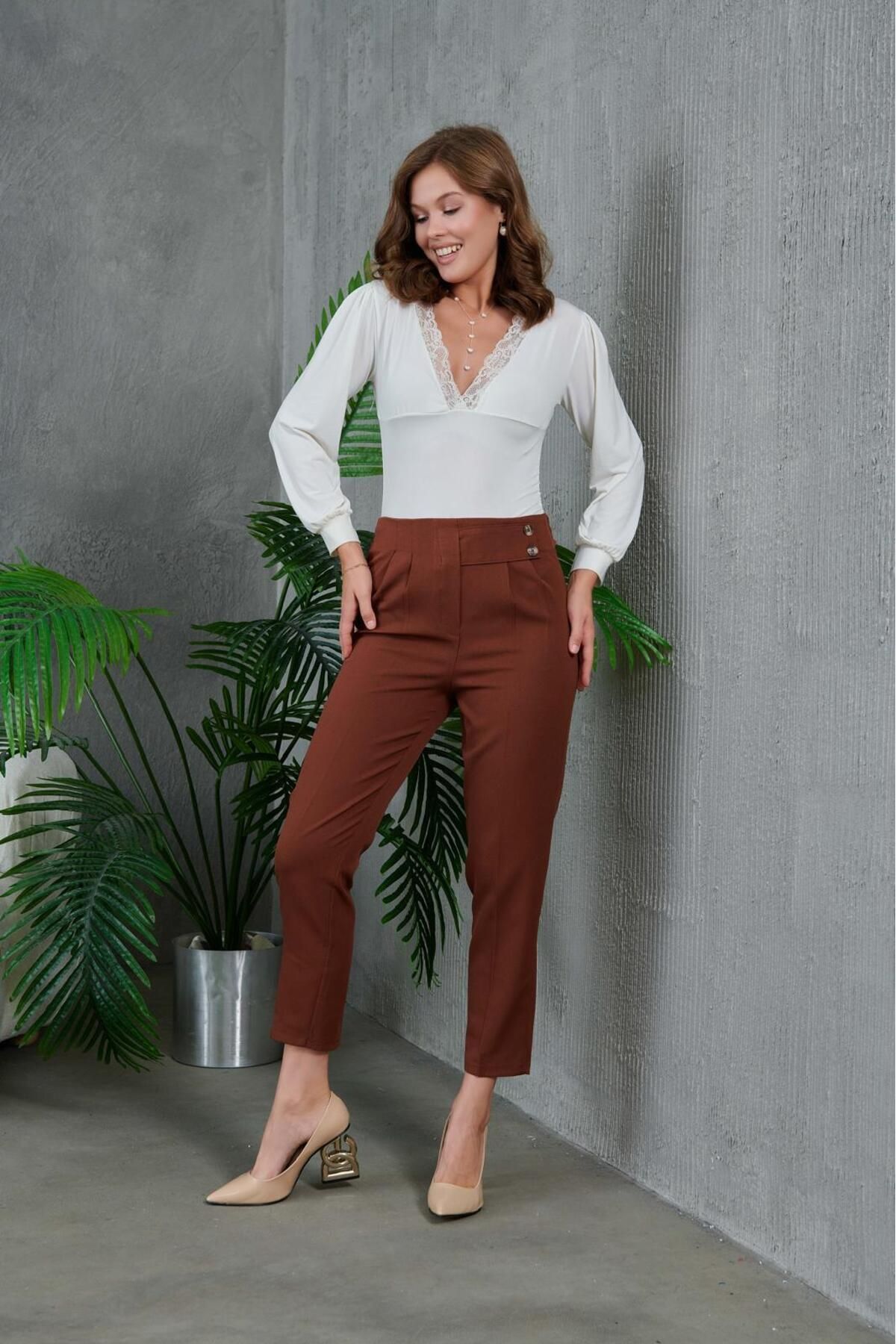 MİSLİNE-Women's Pants with Rubber on the Back and Button on the Front, 5