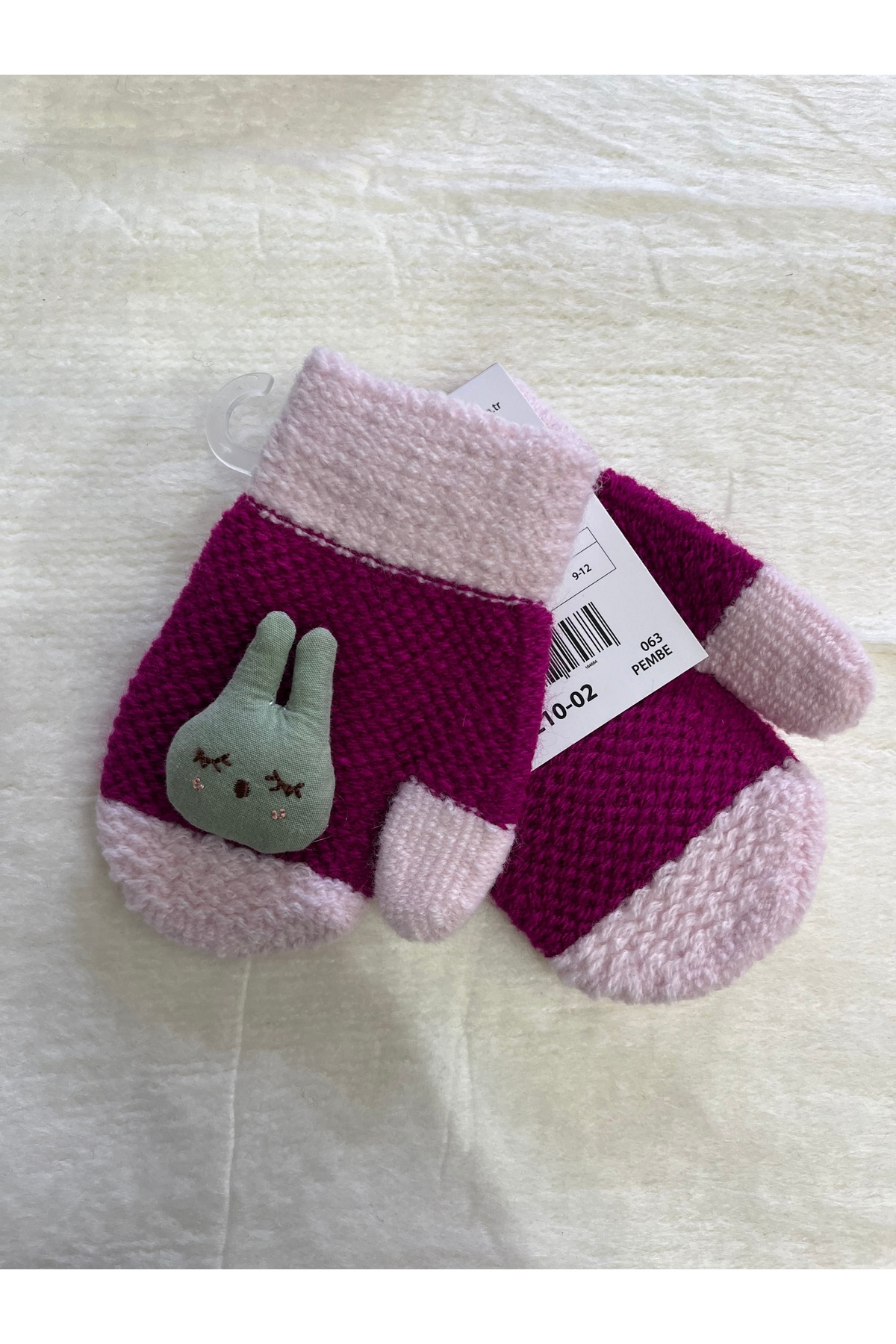 Kitti Kız bebek tek parmak eldiven fotoğrafı 3 (önizleme)