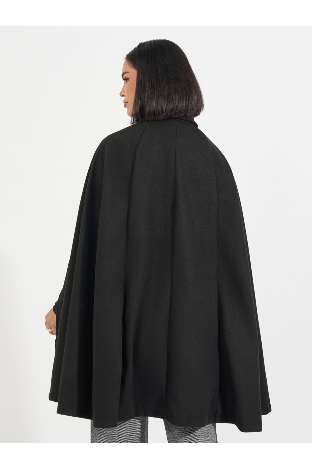 Styli-Oversized Longline Wool Like Cape Coat 4