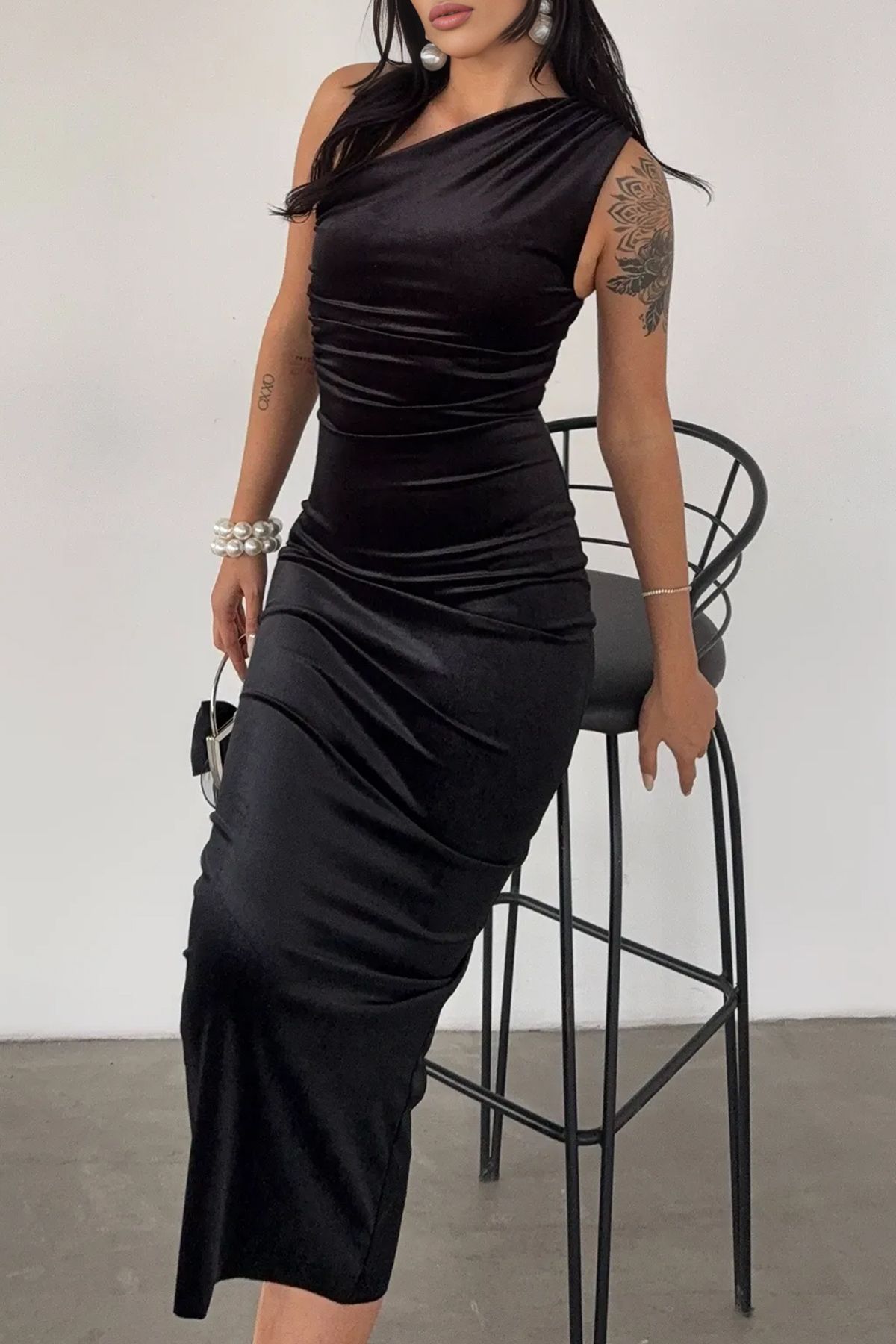 Trendyol Collection-Schwarzes Vüjeta-Impulse-One-Shoulder-Imragel, Abendkleider für den Abschlussball 3