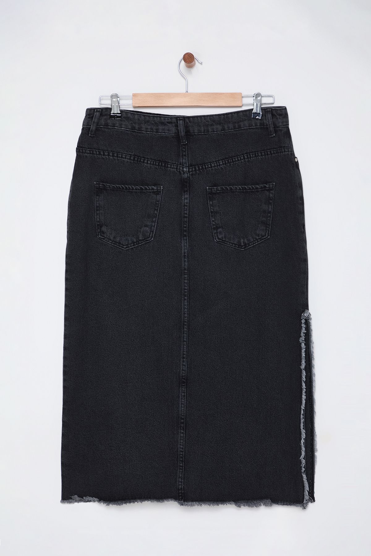 Trendyol Curve-Anthracite Slit Denim Plus Size Skirt Tbbaw25Az00012 8