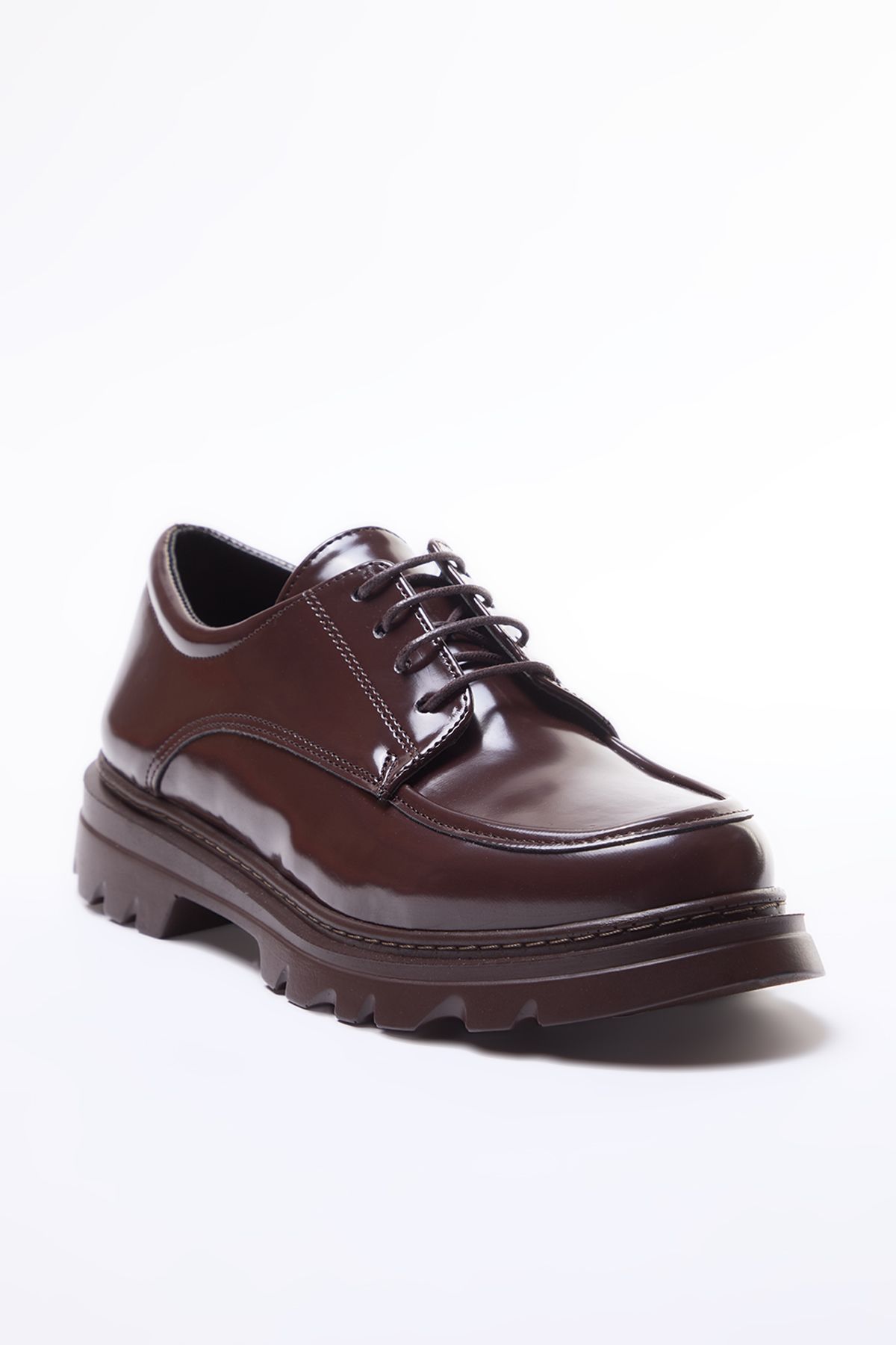 TRENDYOL SHOES-Braune Damen-Oxford-Schnürschuhe aus Lackleder TAKAW25LA00007 3