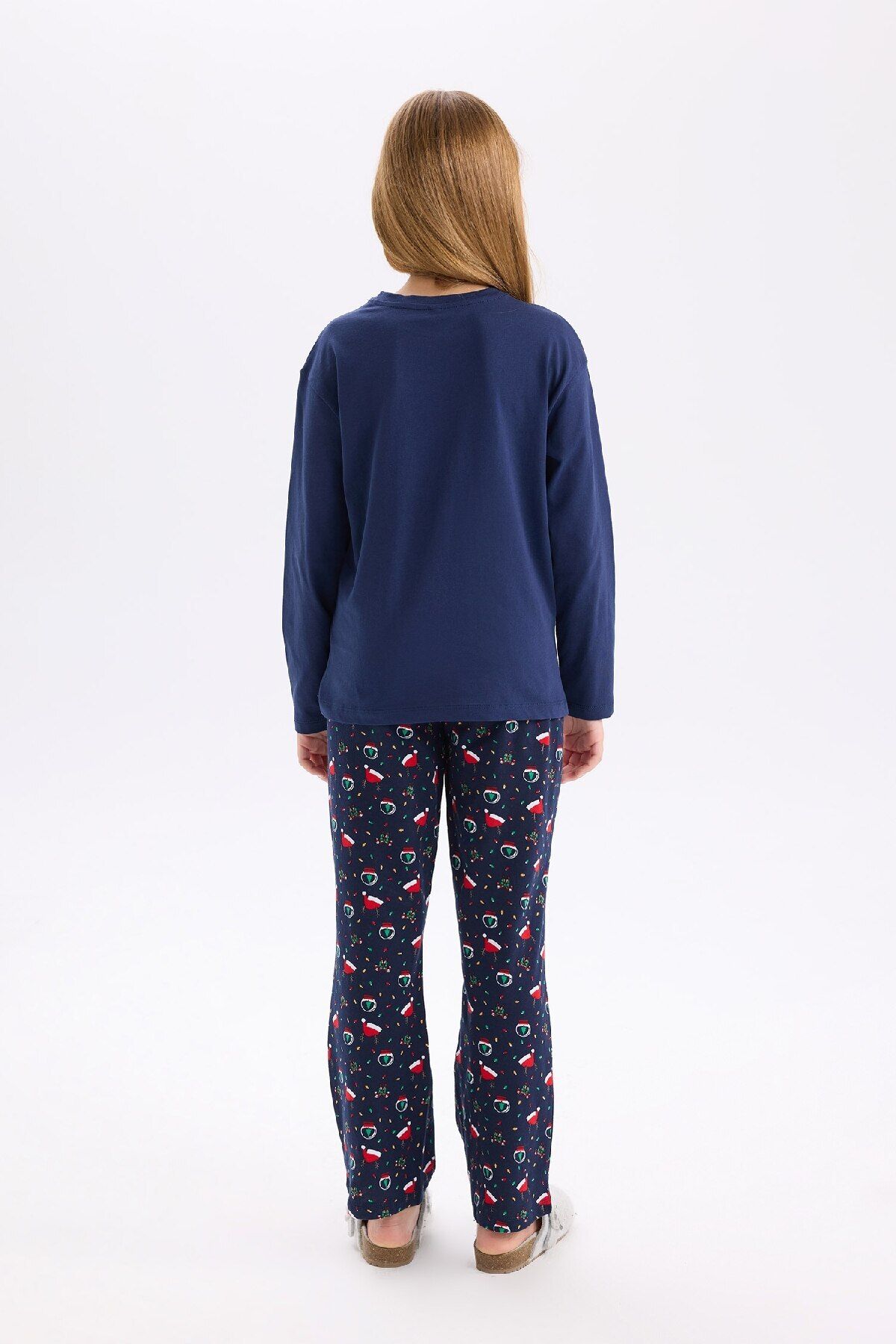 Kız Çocuk Yılbaşı Temalı Pijama Takımı Uzun Kollu Üsr Esnek Belli Uzun Alt D9824A824WN - 6