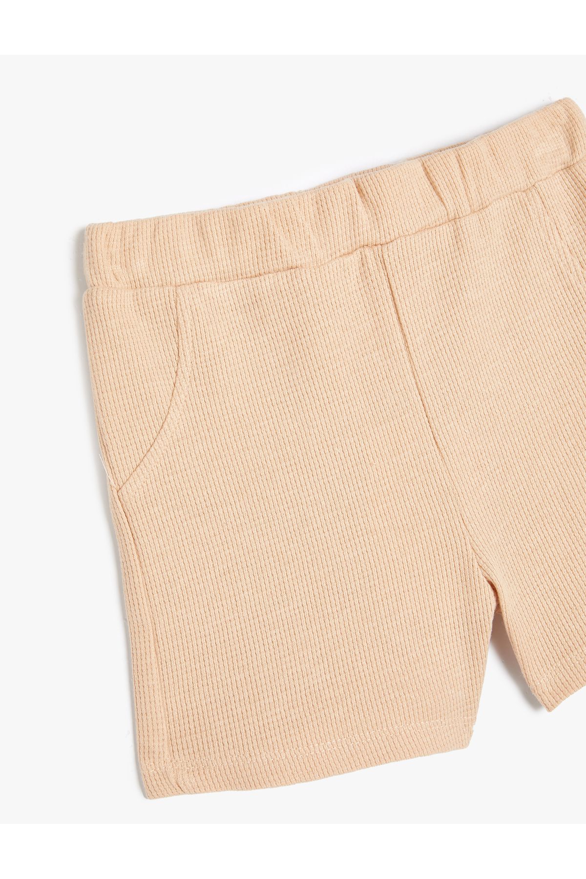 Koton-Textured Shorts - Pockets and Elastic Waist 3