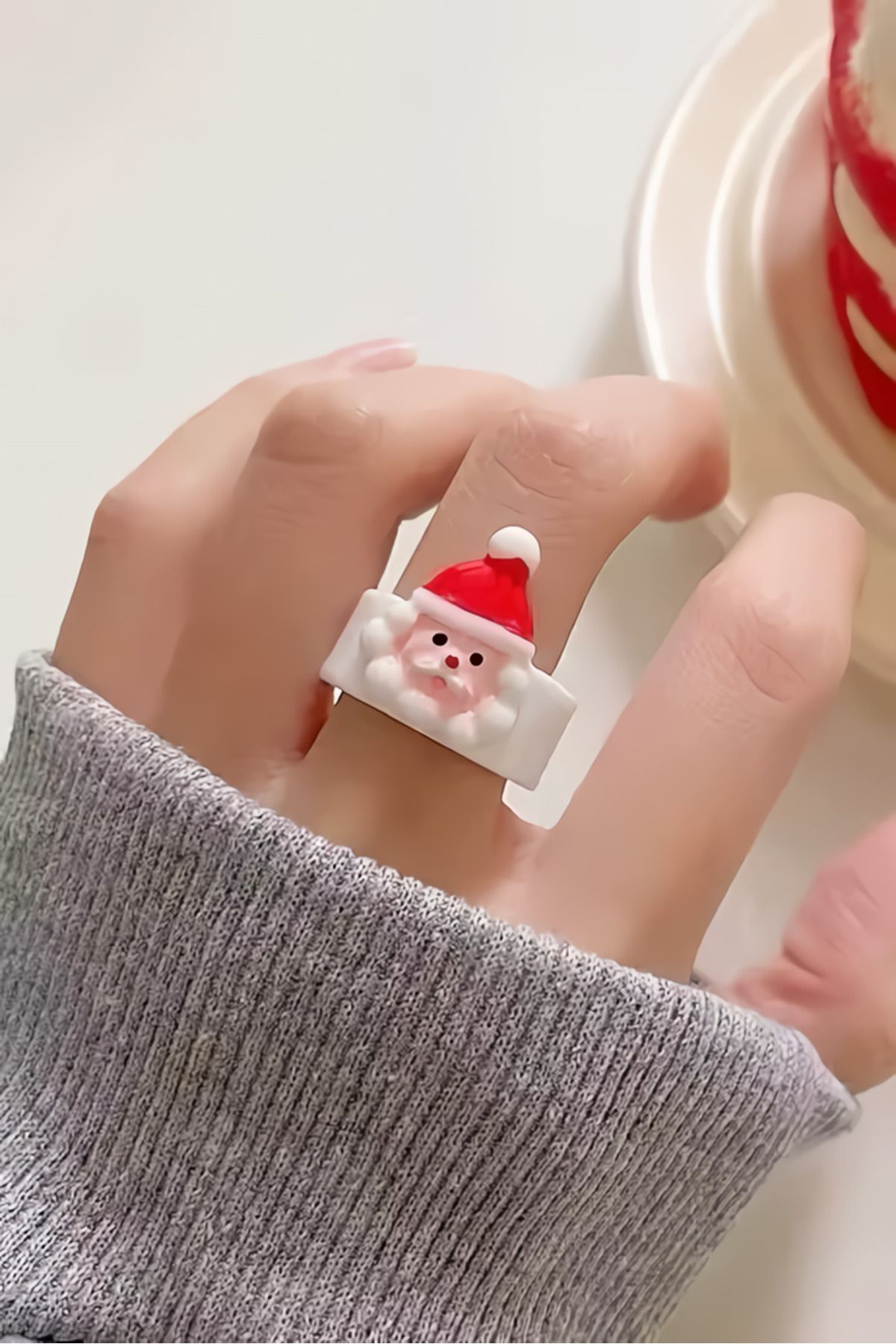 EFBUTİK-White Santa Claus Ring 1