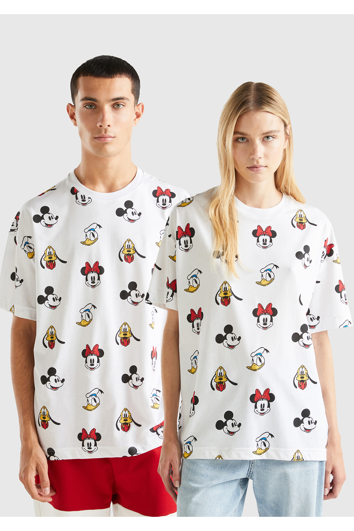 یونایتد کالرز آو بنتون تی‌شرت سفید ۱۰۰٪ پنبه‌ای یونیسکس با طرح دیزنی کوچک
