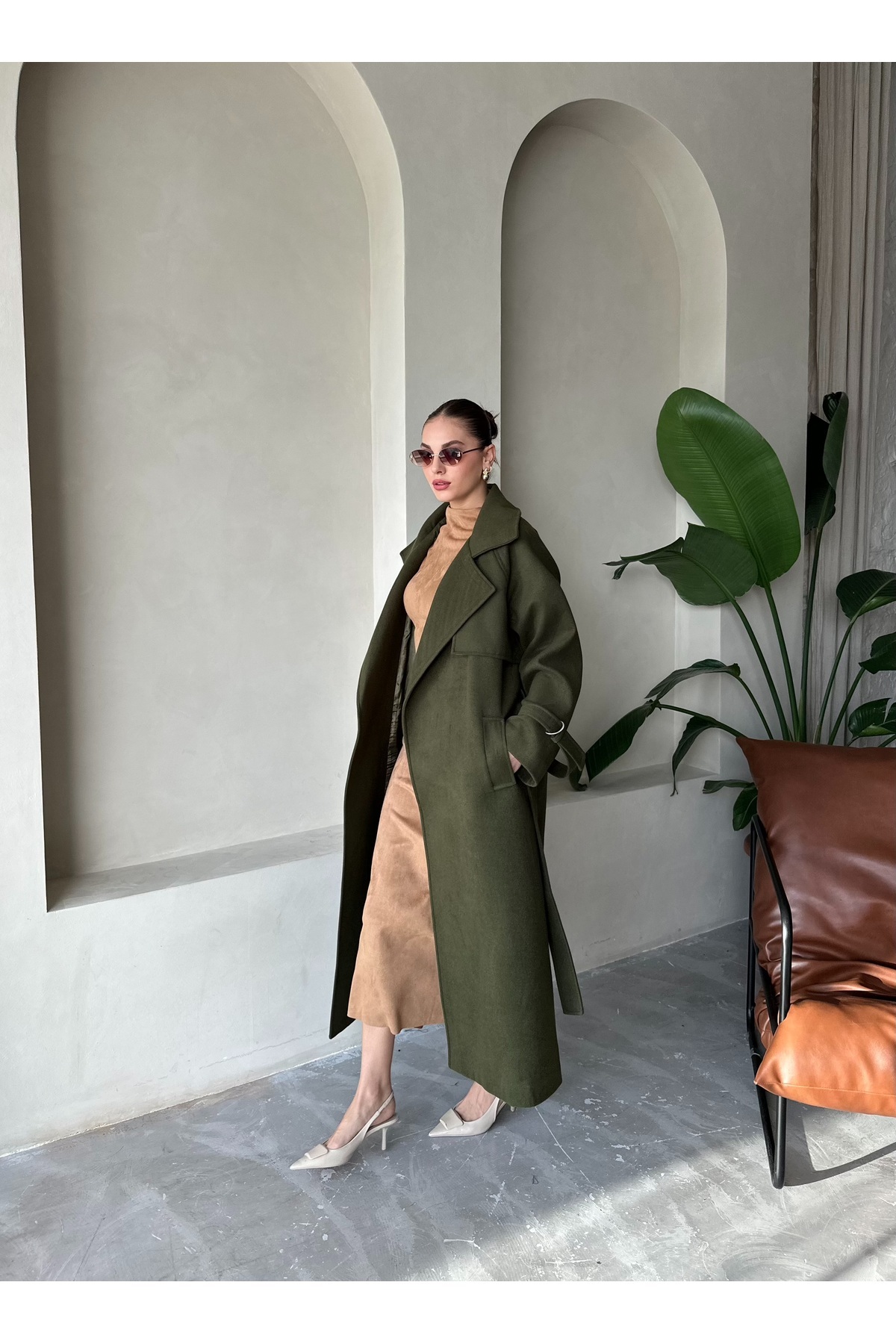 complete the look image