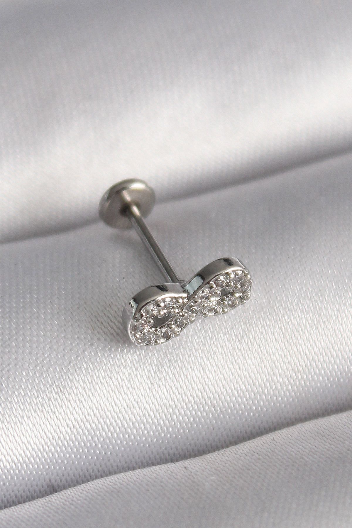Maristas Çelik Gümüş Renk Zirkon Taşlı Sonsuzluk Model Tragus Piercing