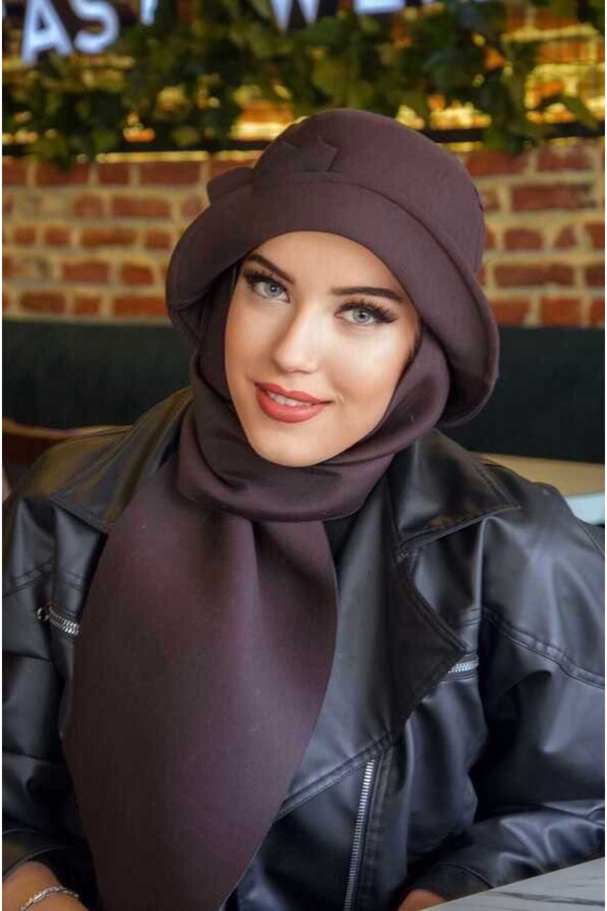 کلاه روسری قهوه ای تلخ عایشه حجاب با اکسسوری