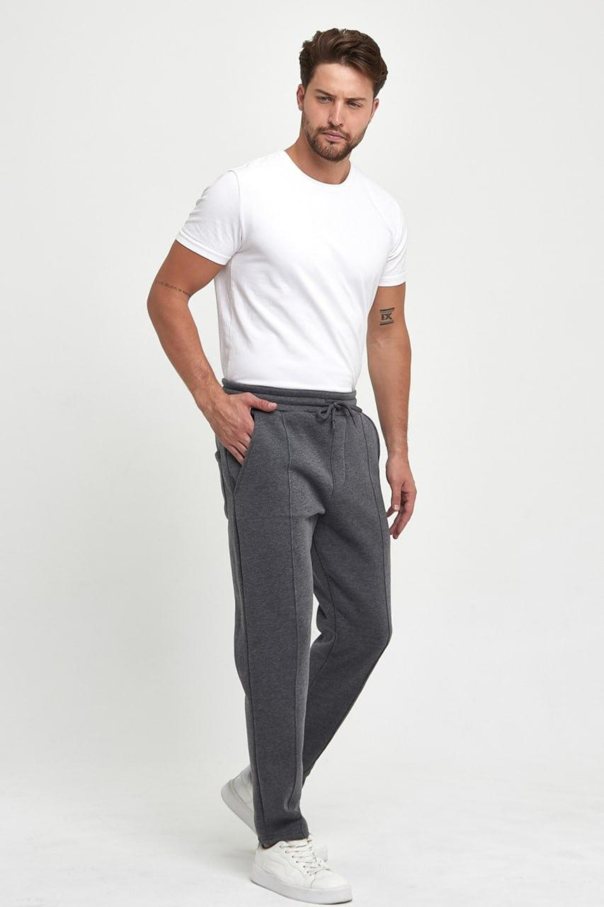 complete the look image