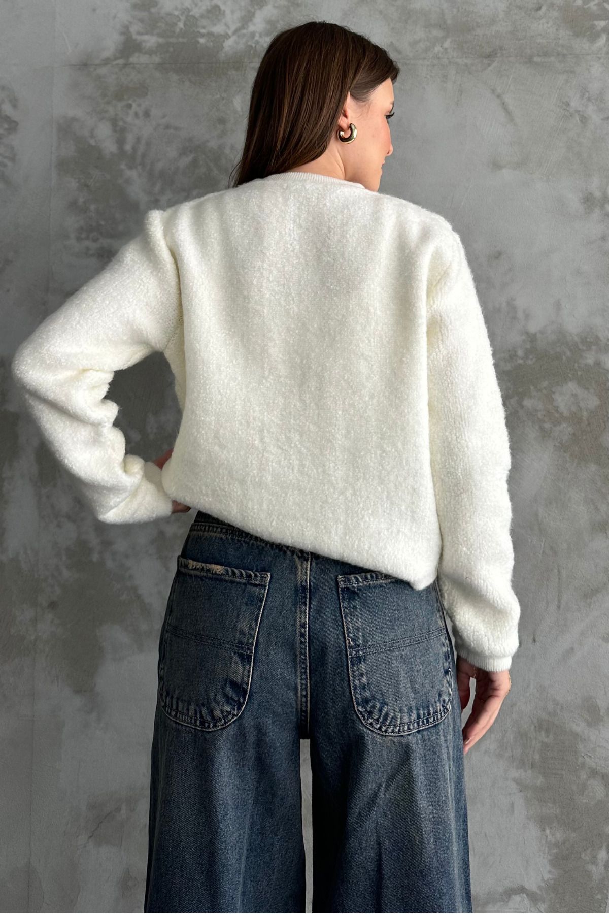 macharel jeans-Ecru Curl Knitted Buttoned Sweater Cardigan with Pockets 7