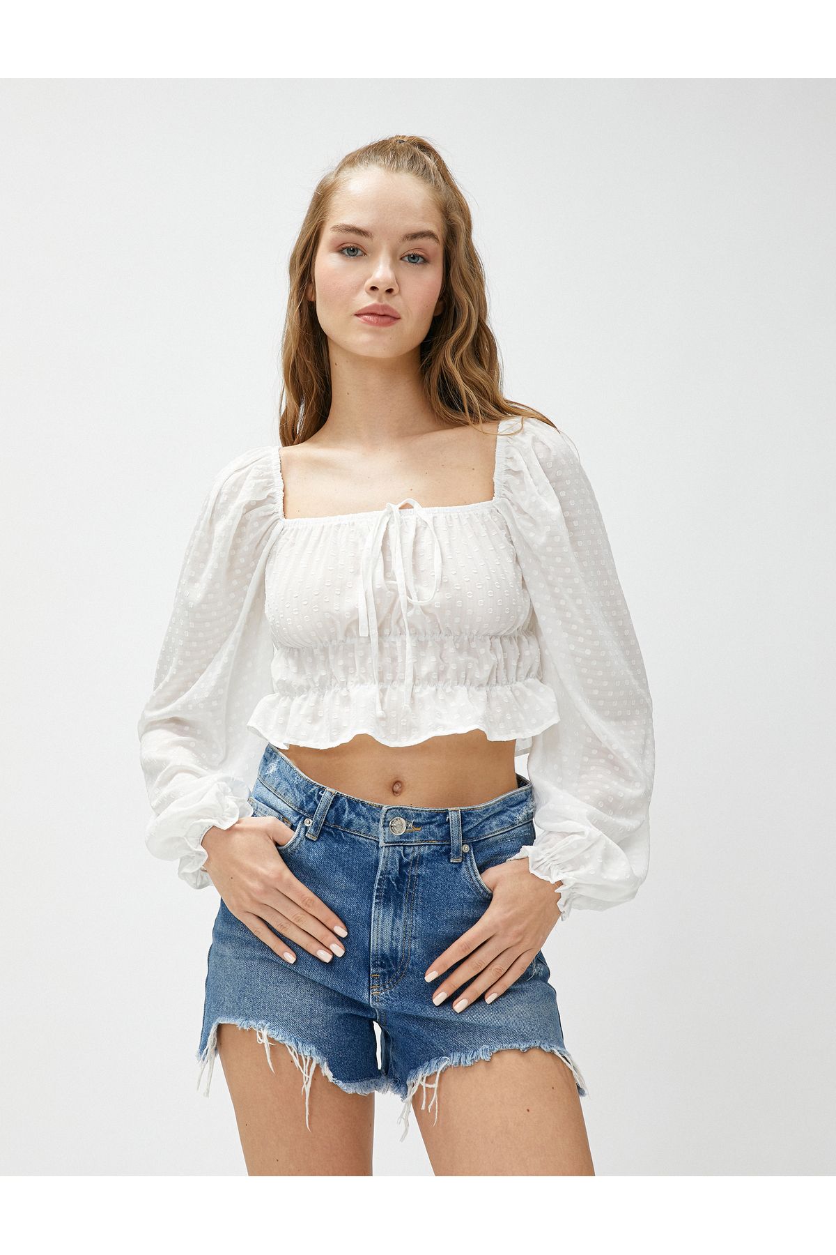 Koton-Crop Blouse Balloon Sleeves Square Neck Tie Detail Ruffles 3