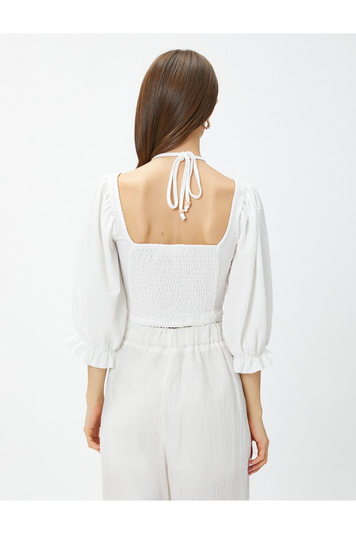 Koton-Kurze Bluse mit elastischem Ballonärmelkragen und Details 4