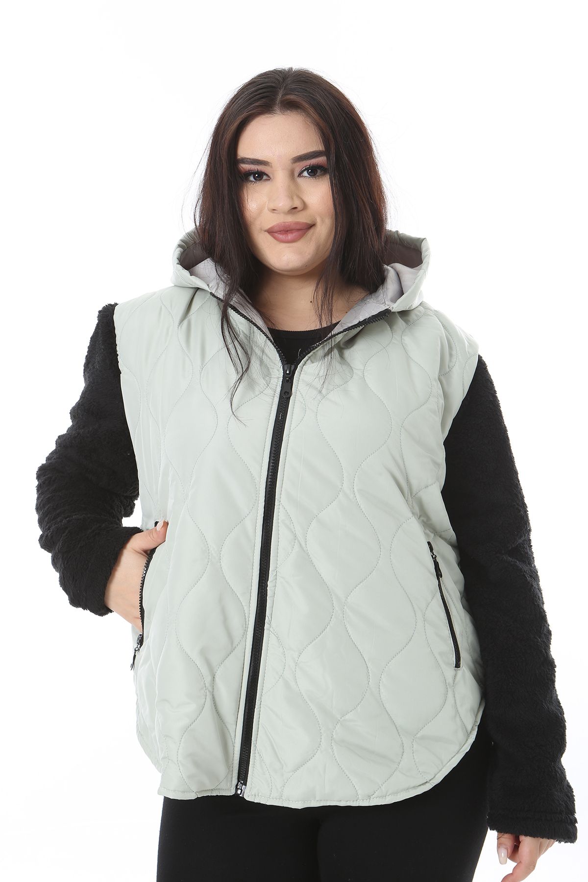 Şans-Women's Plus Size Gray Zipper and Hooded Sleeves Plush Coat 65N38494 4