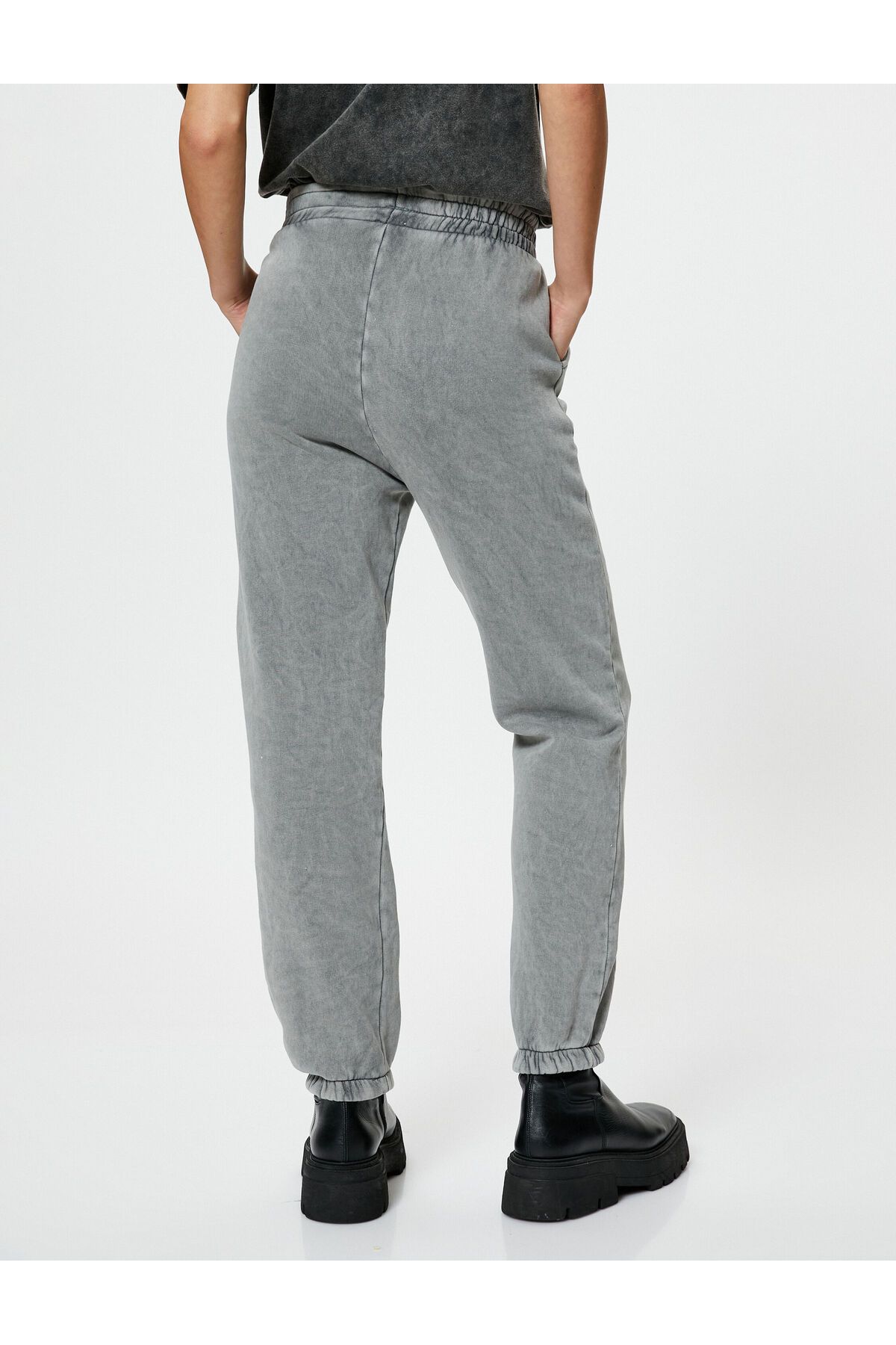 Koton-Relaxed Fit - Raster Jogger Sweatpants with Elastic Waist and Pockets 4