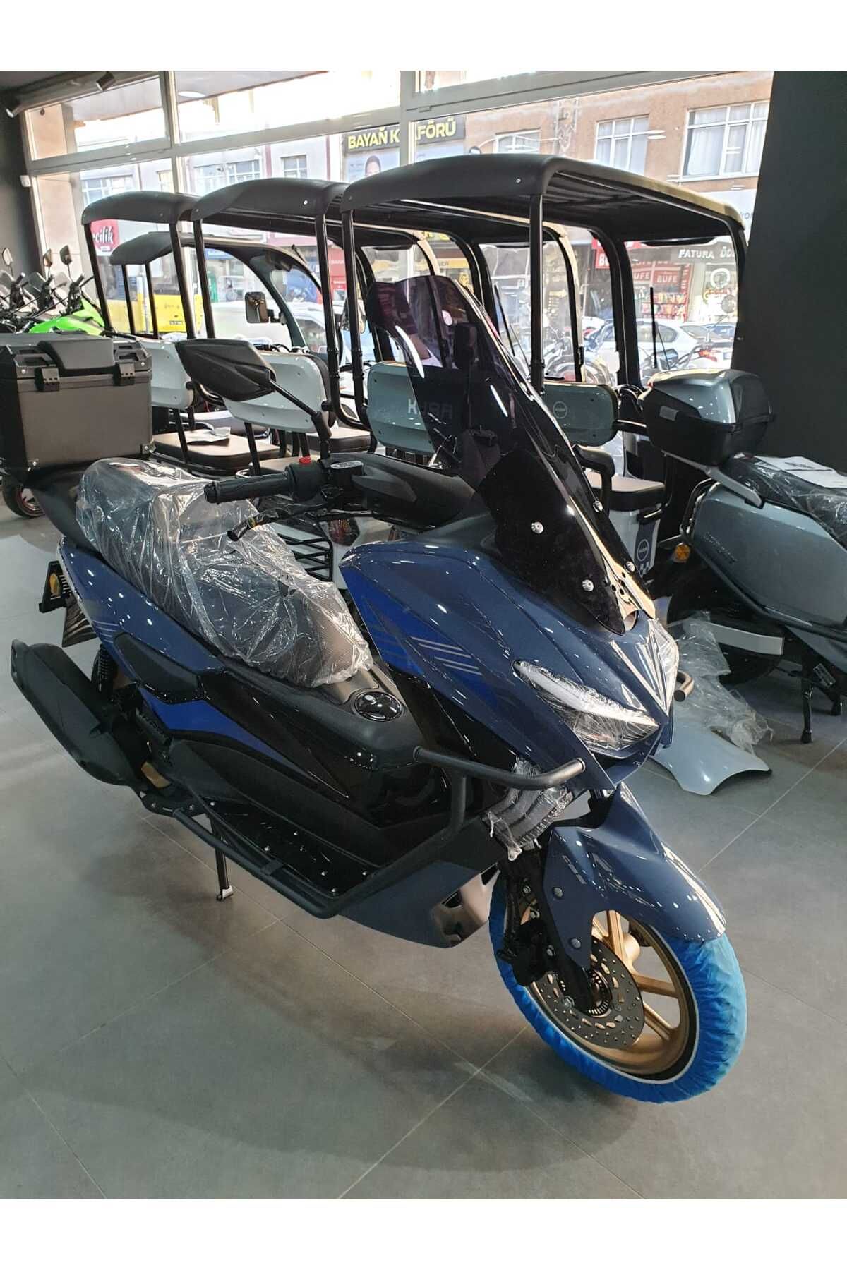 Küba Newcity 125 Siperlik Ön Cam 2023-2025 Model 65cm Siyah Renkli 4mm UZUN CAM