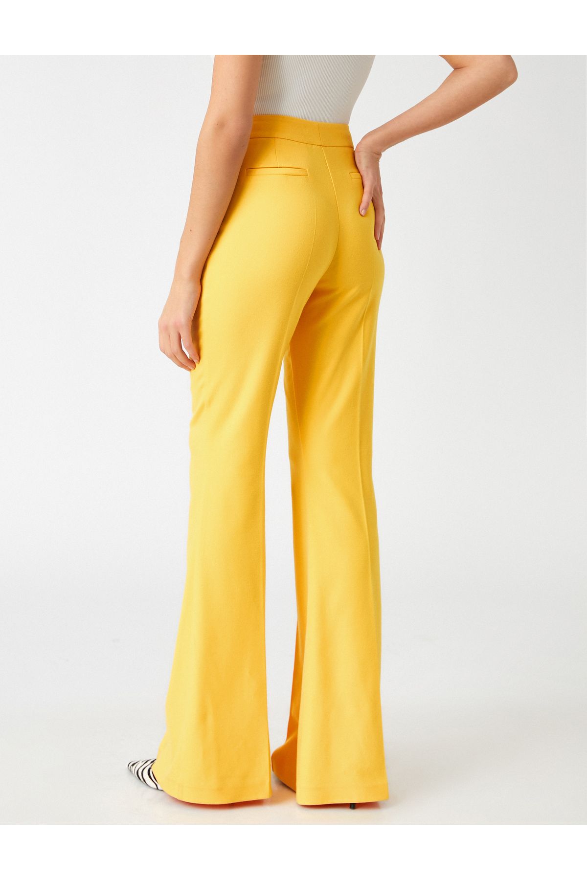 Koton-Melis Ağazat X - Ribbed Flare Leg Trousers 5