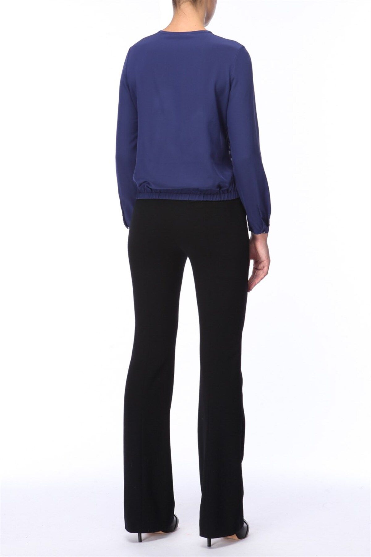 Escada-Crew Neck Patterned Blue Silk Shirt with Elastic Waist 4