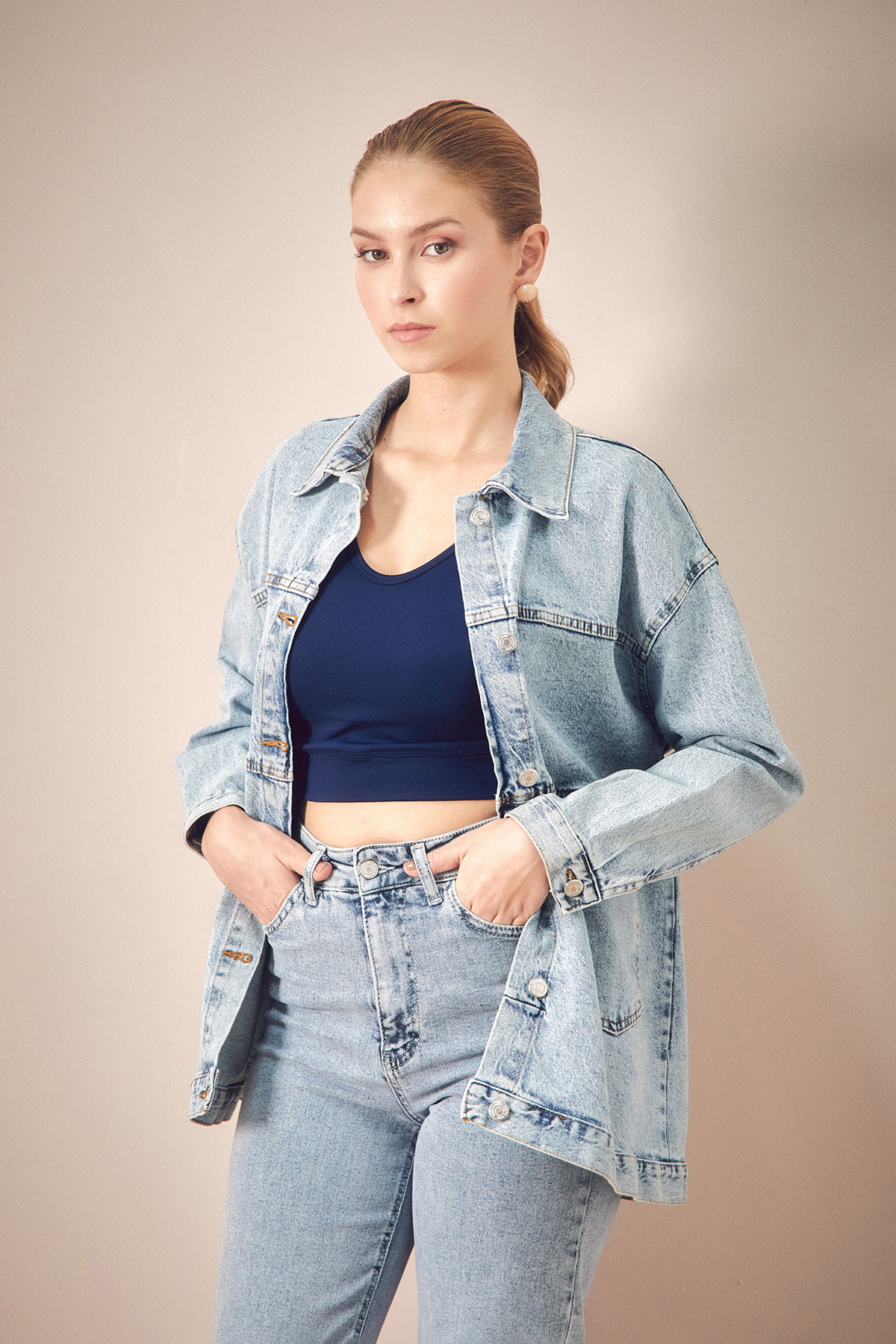 complete the look image