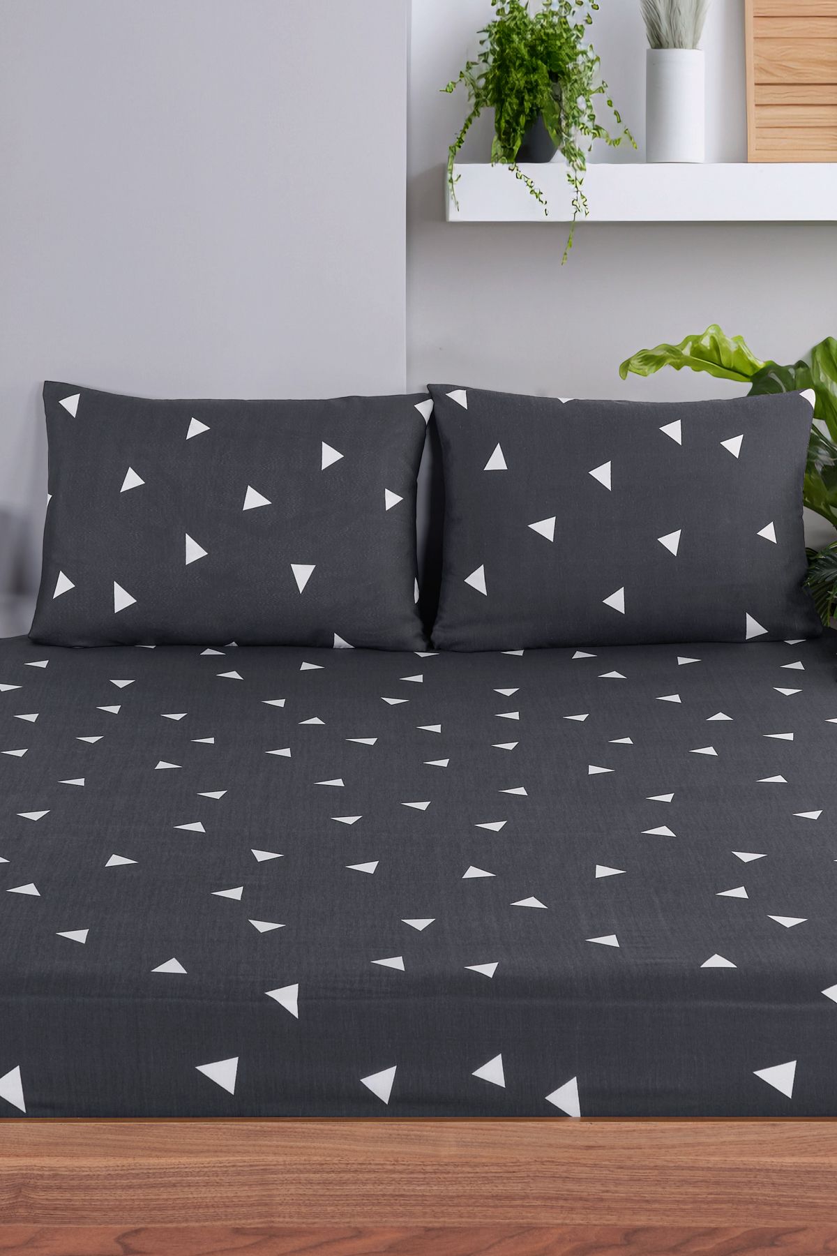 Eponj Home-Gray Double Triangle Pes Fitted Sheet Set 3