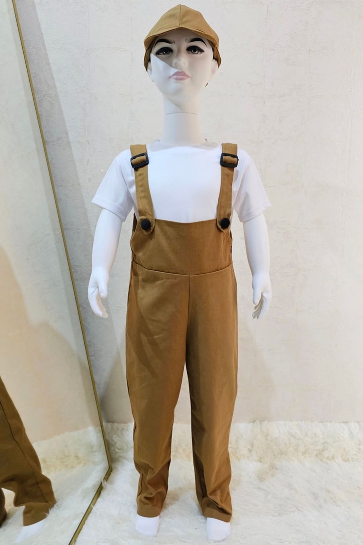 Kostüm Sarayı-Tan Colored Gardener Jumpsuit and Hat Set 1