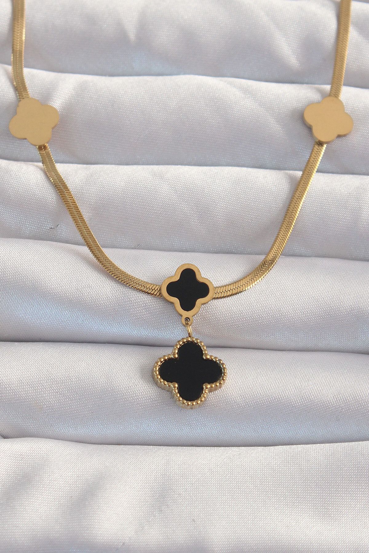 New Things 316L Çelik Gold Renk İtalyan Zincirli Mineli Yonca Kolye