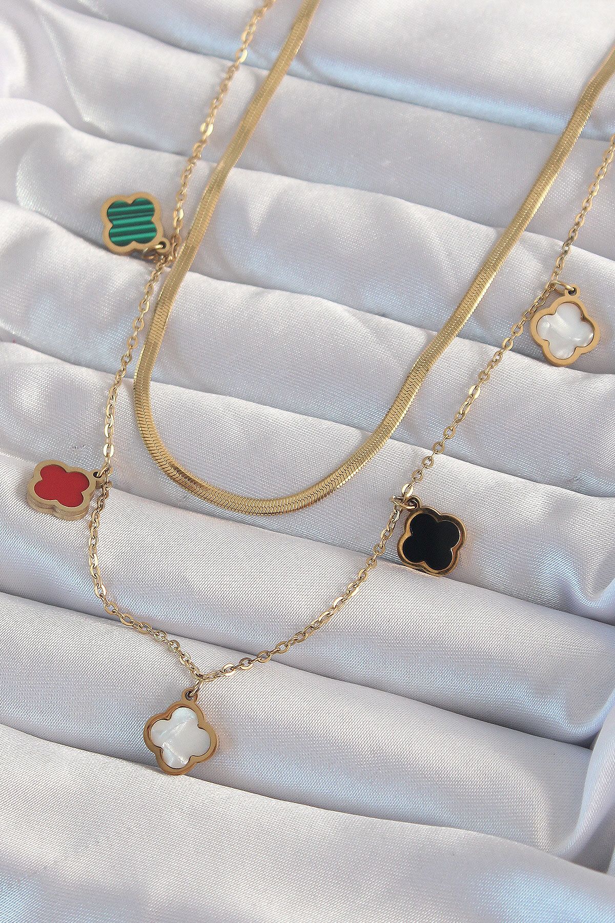 New Things 316L Çelik Gold Renk İtalyan Zincirli Renkli Mineli Çoklu Yonca Kolye