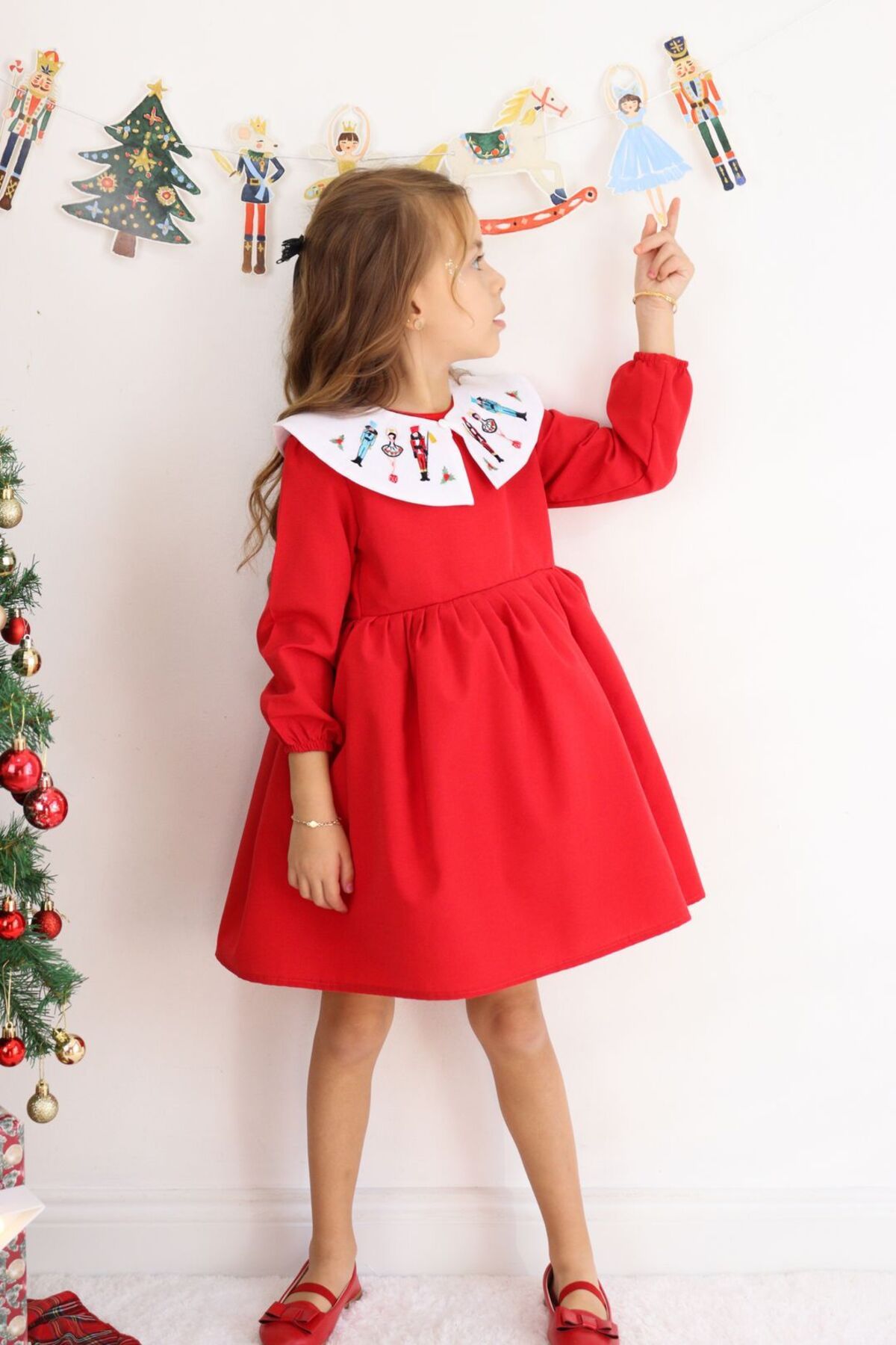 le petit sole-Rochie brodata soldat de plumb pentru fete 5