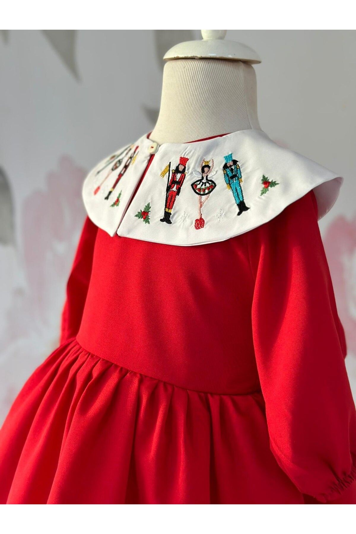 le petit sole-Rochie brodata soldat de plumb pentru fete 6