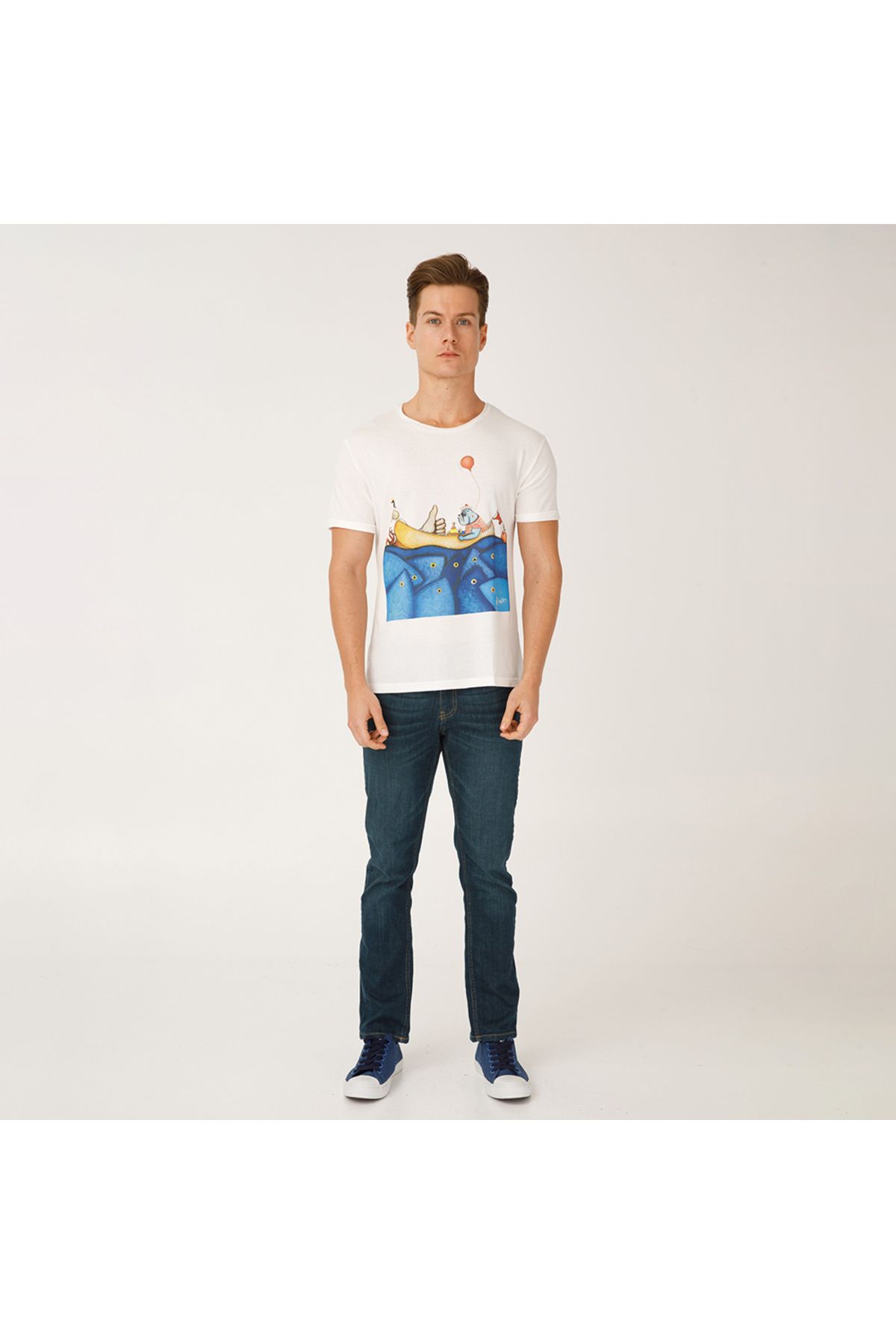 Biggdesign-Mr. Allright Man Crew Neck Mens T-shirt 4