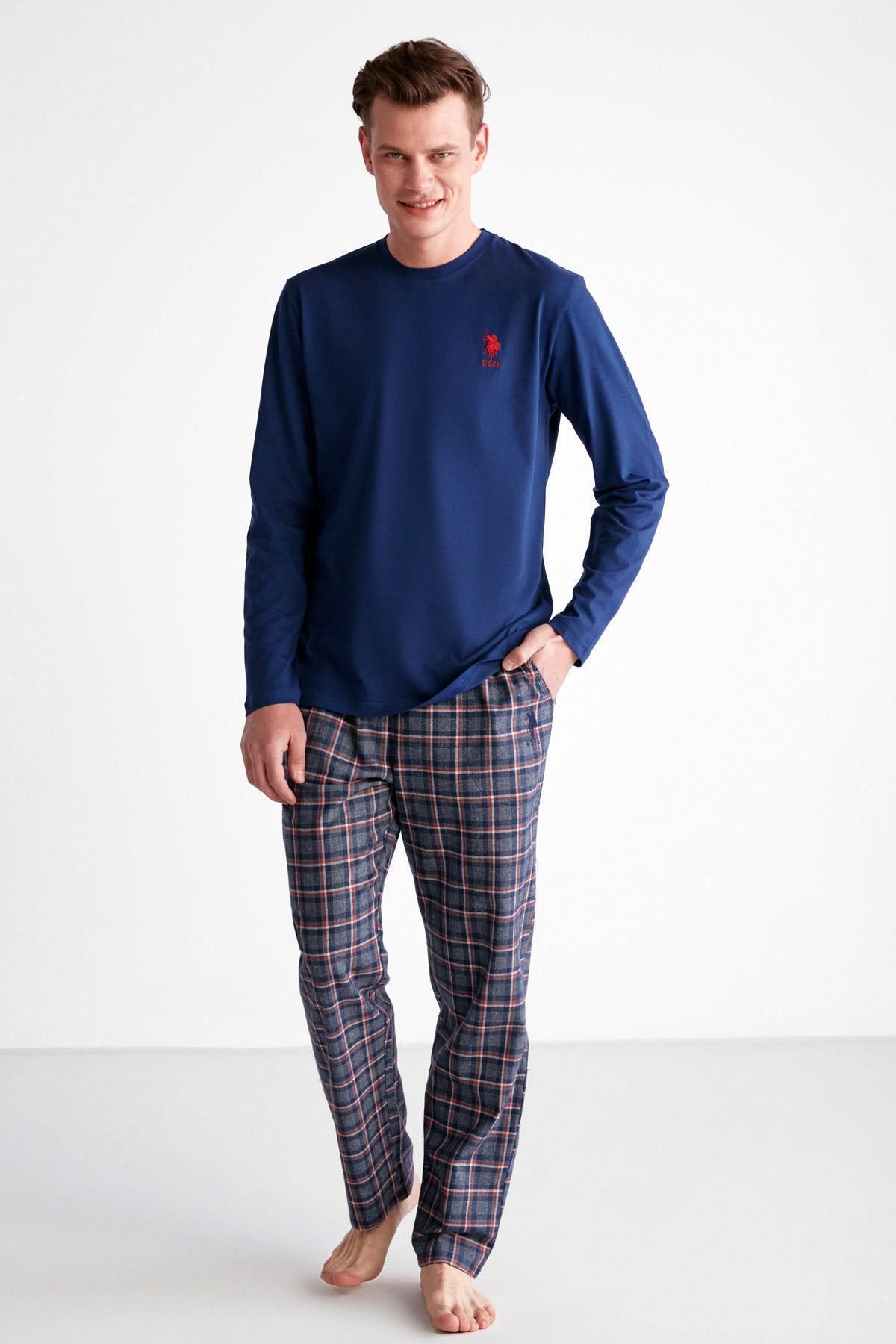 U.S. Polo Assn. Üst Düz Renk Yuvarlak Yaka Uzunkollu, Alt Cepli ve Ekoseli Pamuklu Mevsimlik Erkek Pijama Takım