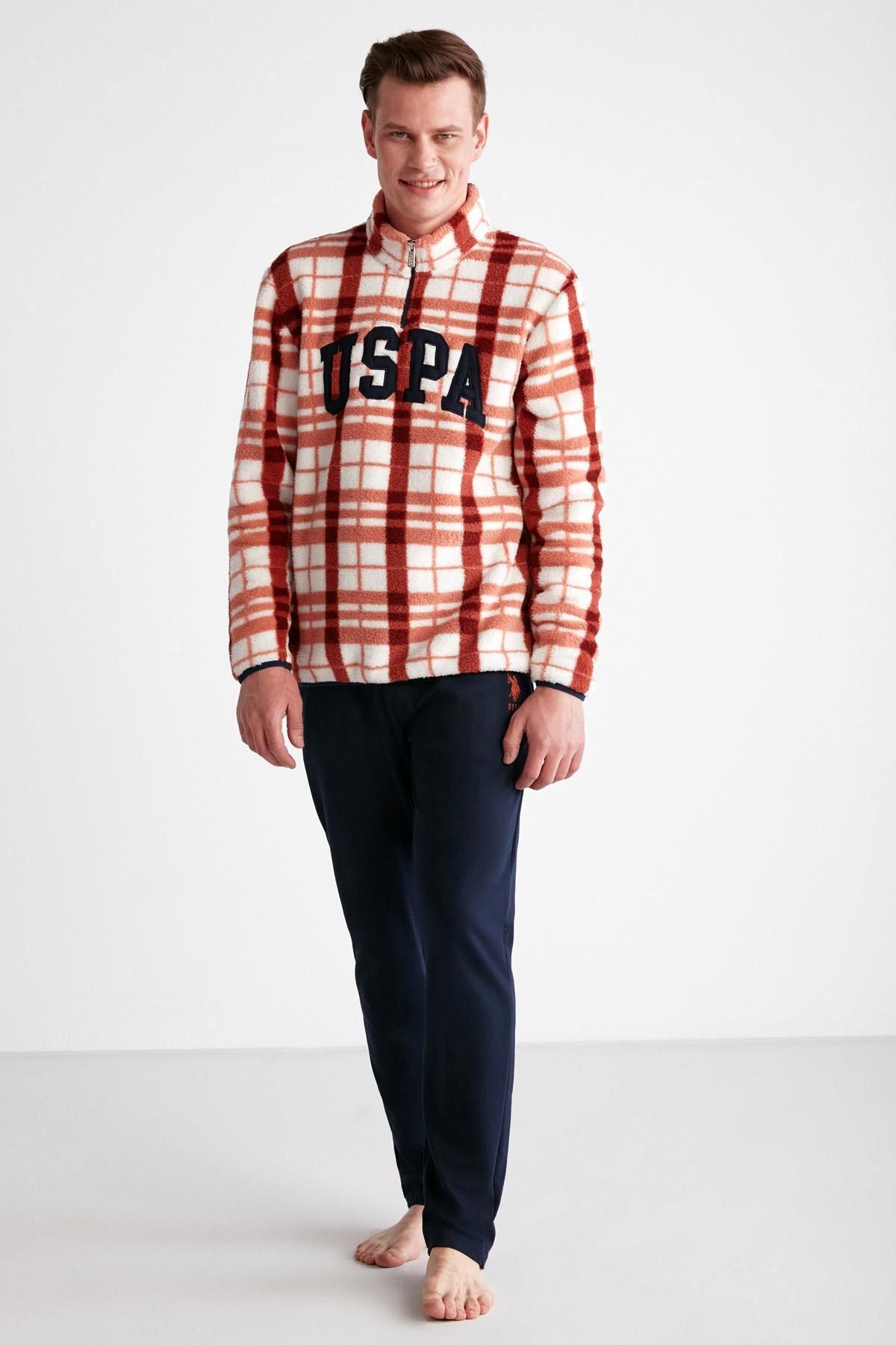 U.S. Polo Assn. Üst %100 Polar Boğazlı Yarım Fermuarlı, Alt Pamuklu Alt Cepli ve Düz Renk Kışlık Erkek Pijama Takım