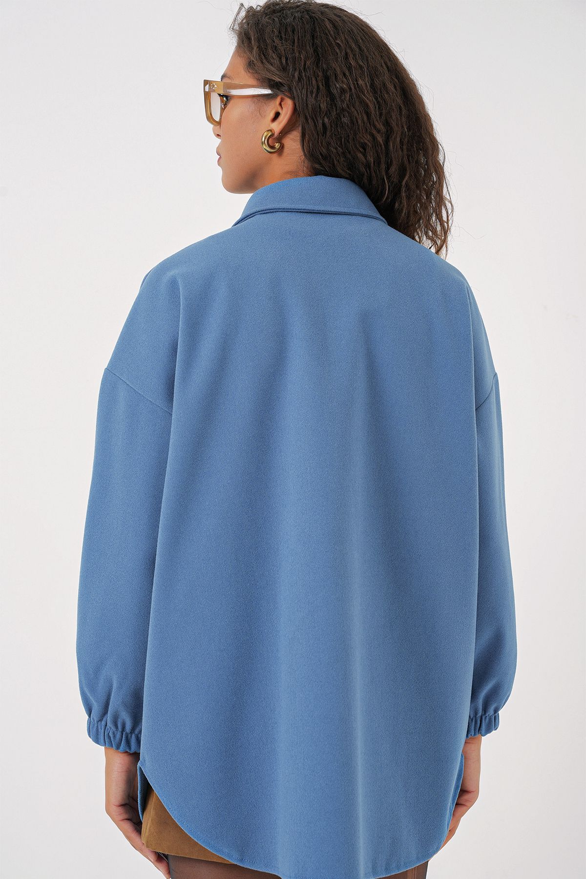 Bigdart-0674 Model Indigo Oversize Shirt with Pockets 7